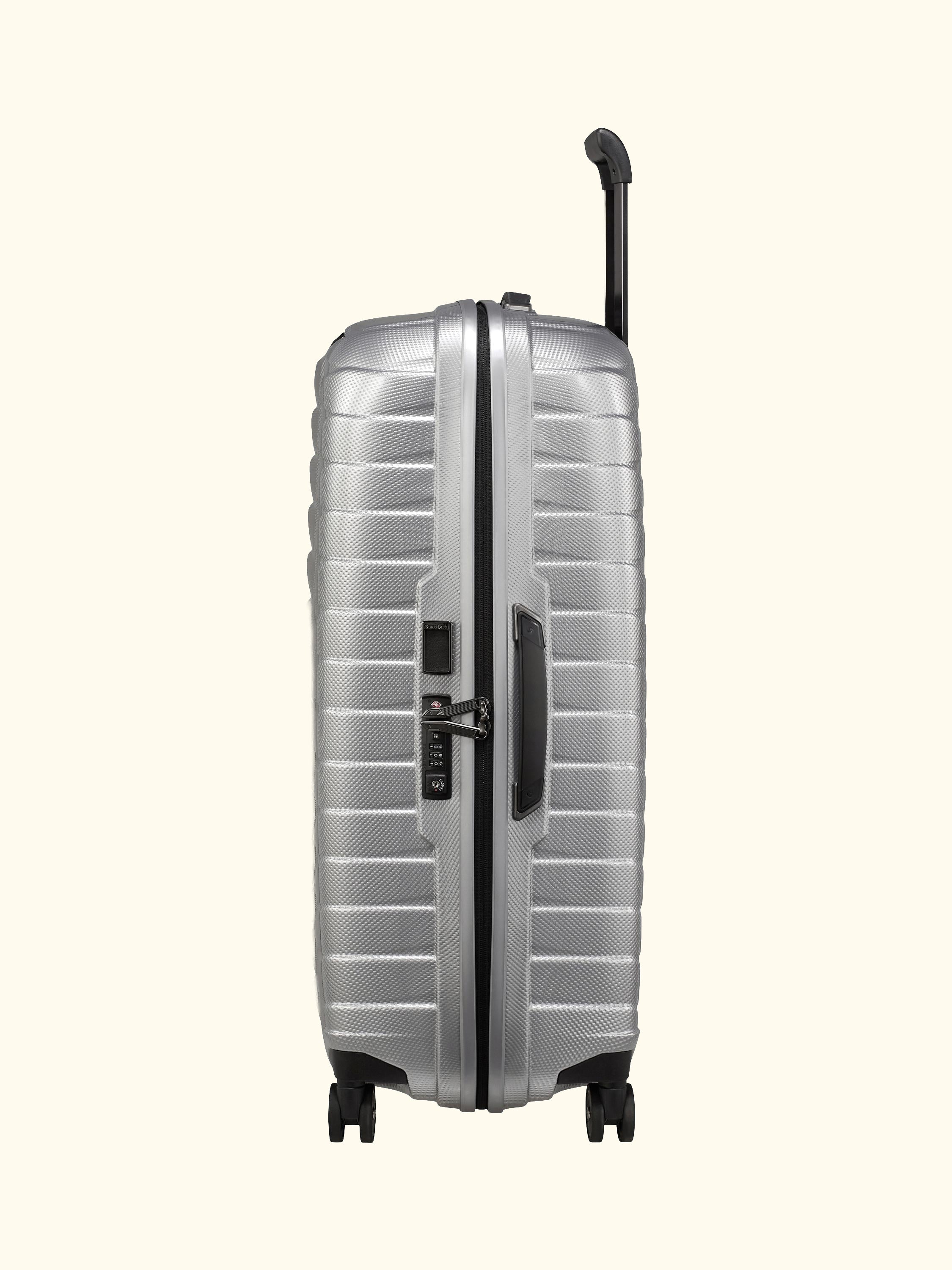 Proxis Spinner 75cm 4-Wheel 51cm Wide Large Suitcase