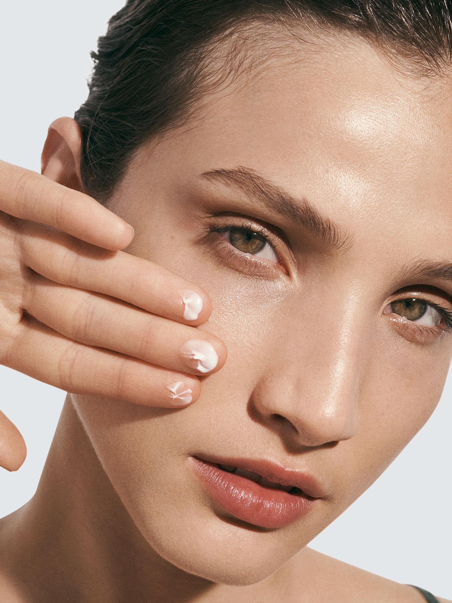 The Soft Glow Essentials Skincare Gift Set