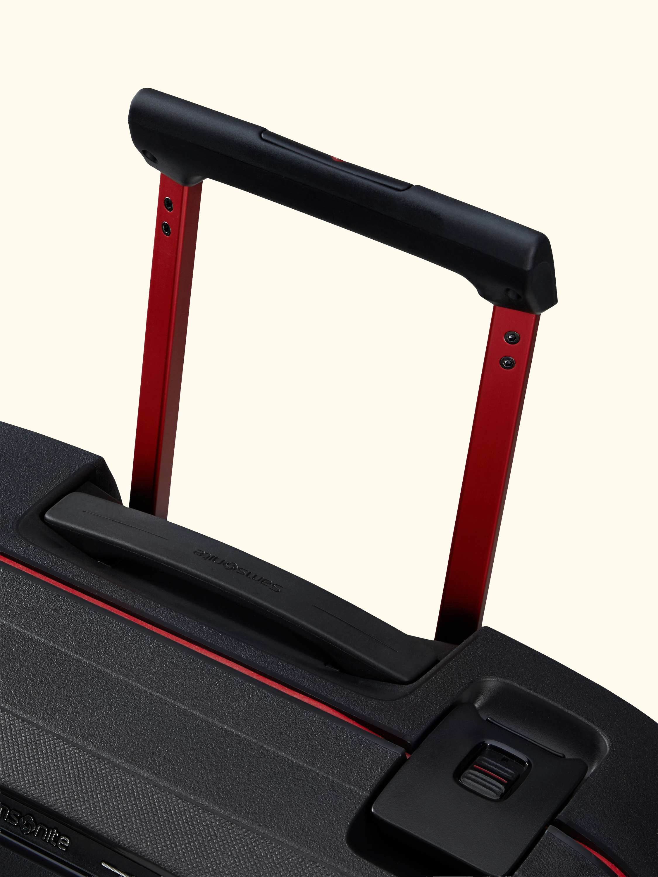 Essens 4-Wheel 55cm Recycled Cabin Case
