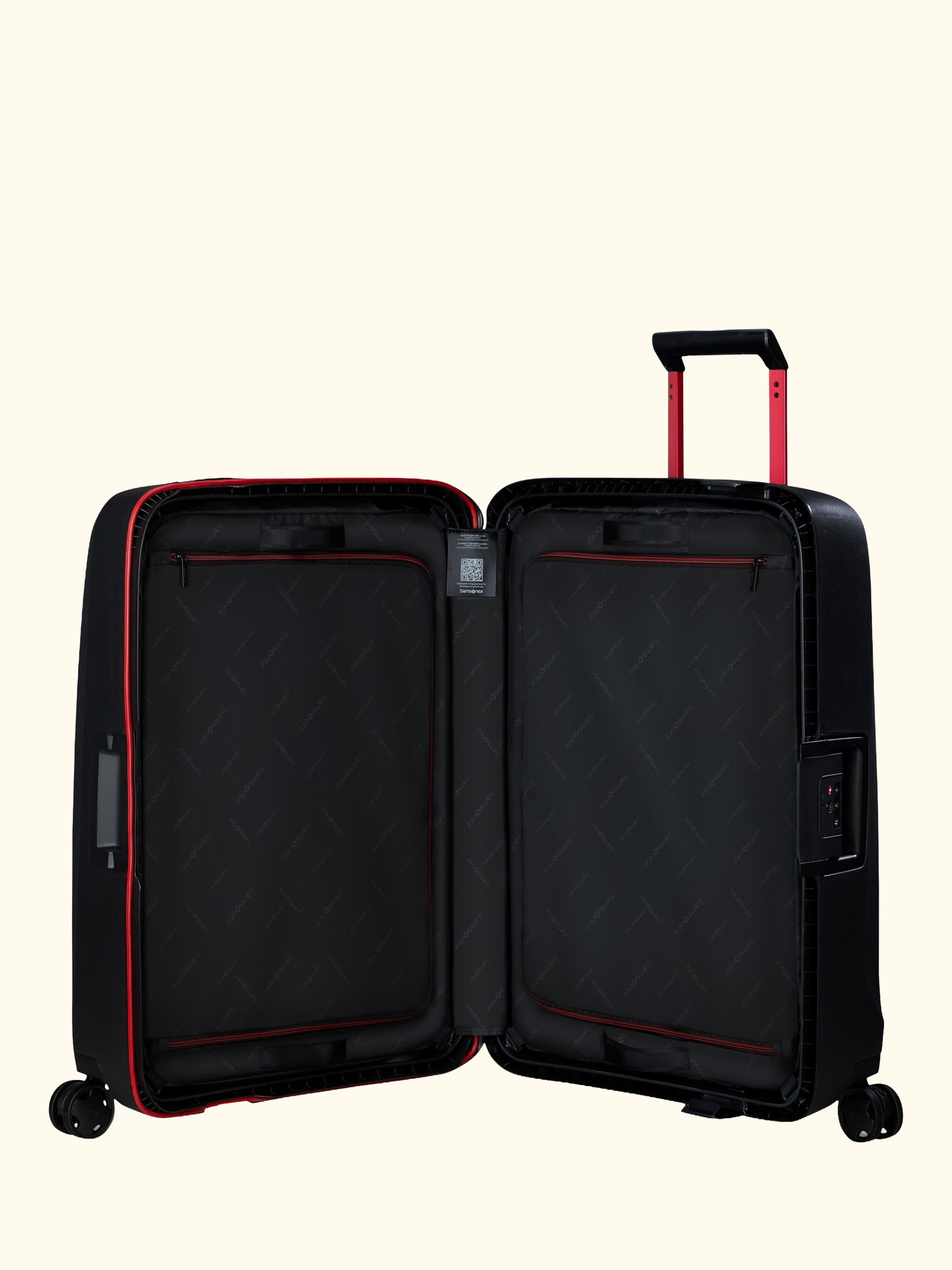 Essens 69cm 4-Wheel Medium Suitcase, 88L