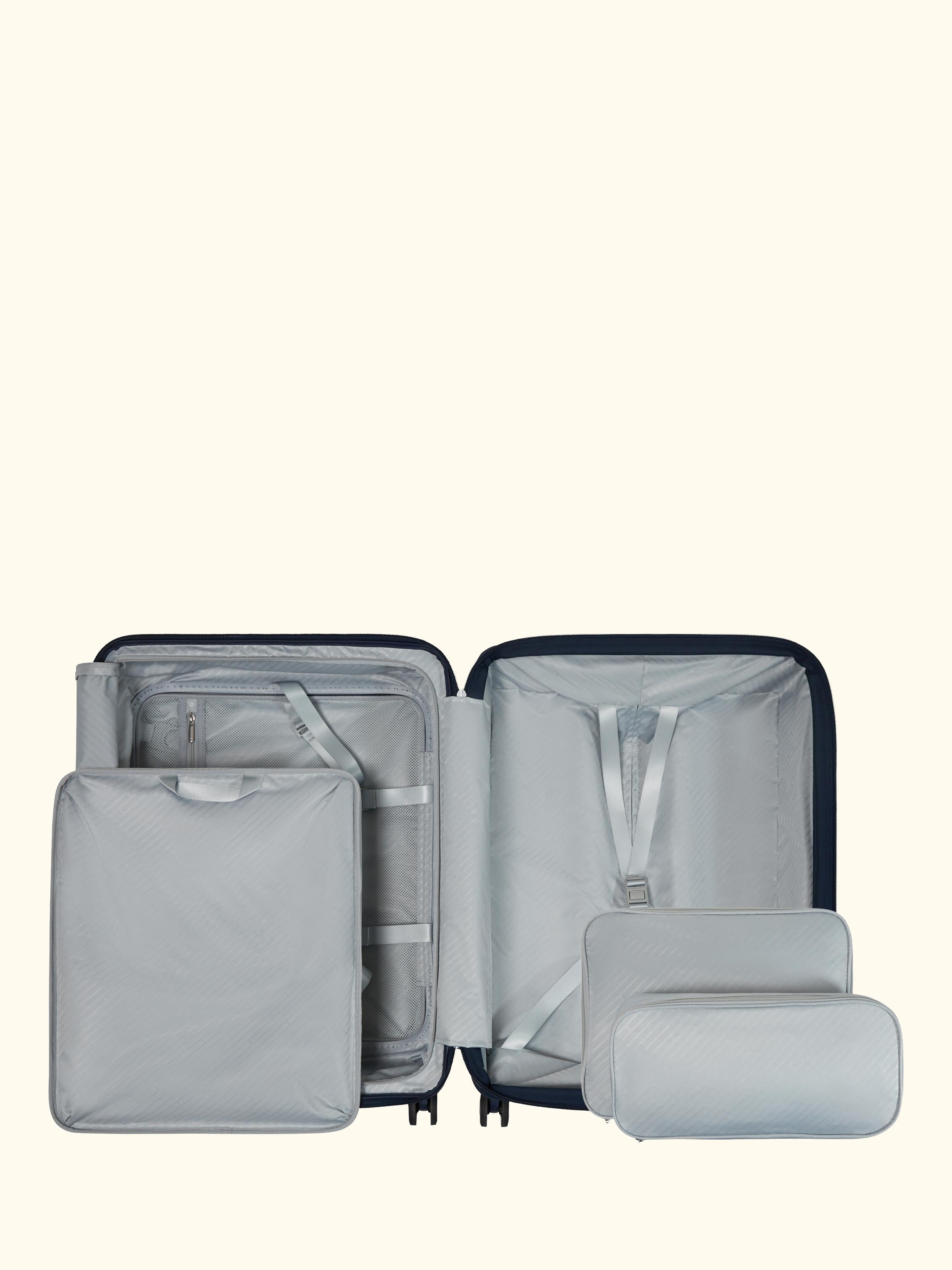 Paralux 67cm 4-Wheel Medium Suitcase, 81L