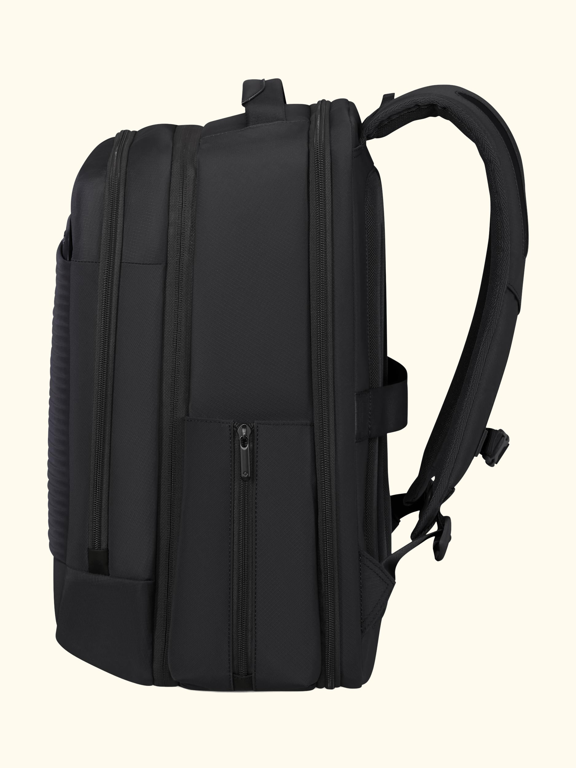 Paralux Collection 2-In-1 Backpack, 26L