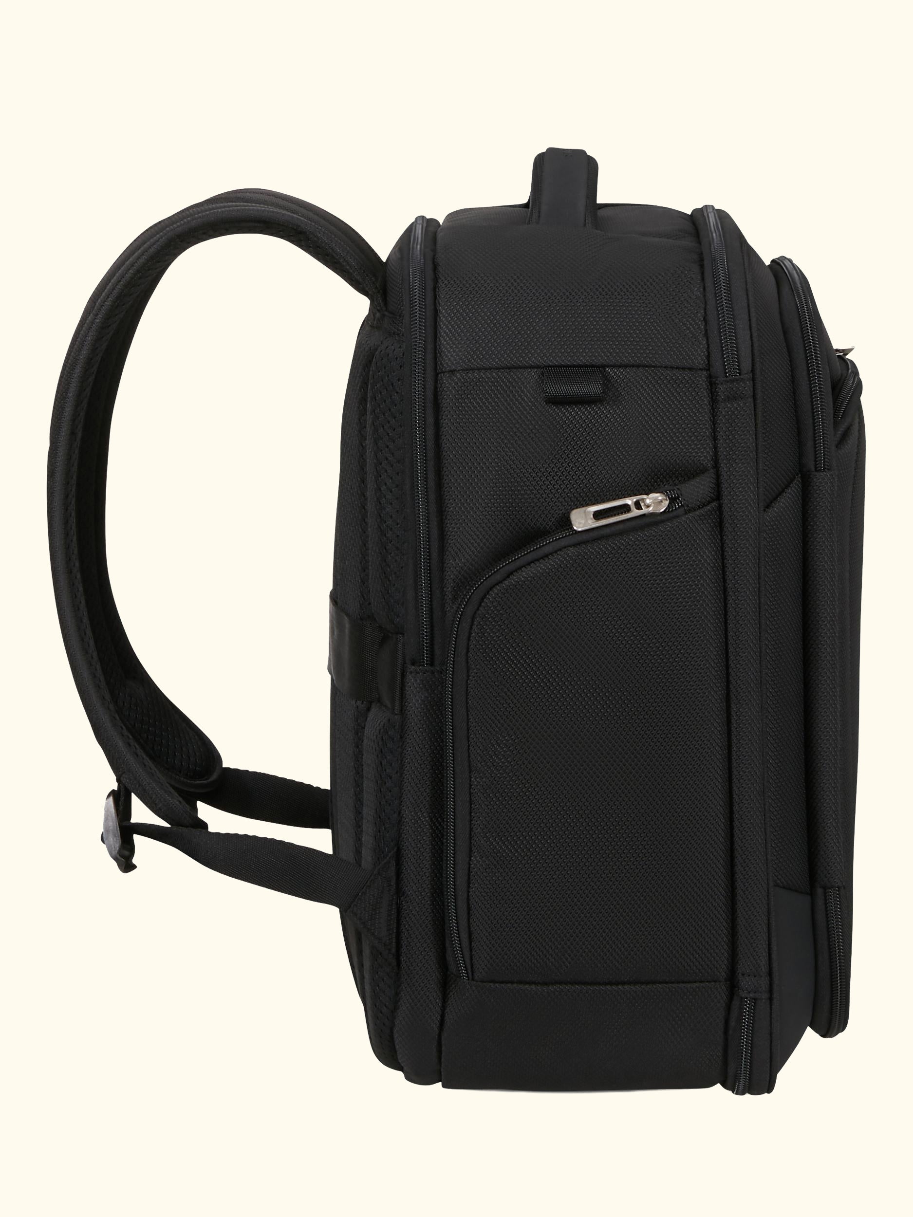Respark Underseat S Backpack, 28L, Black