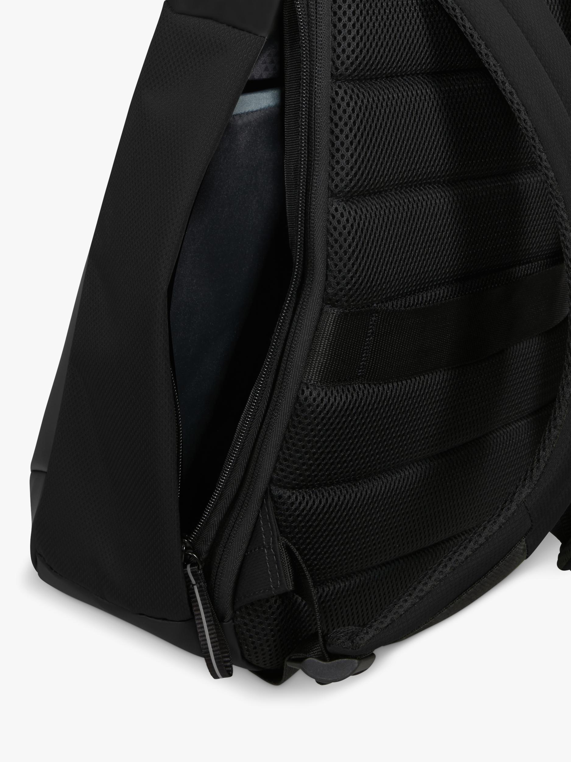 Moderny Backpack, 25.5L