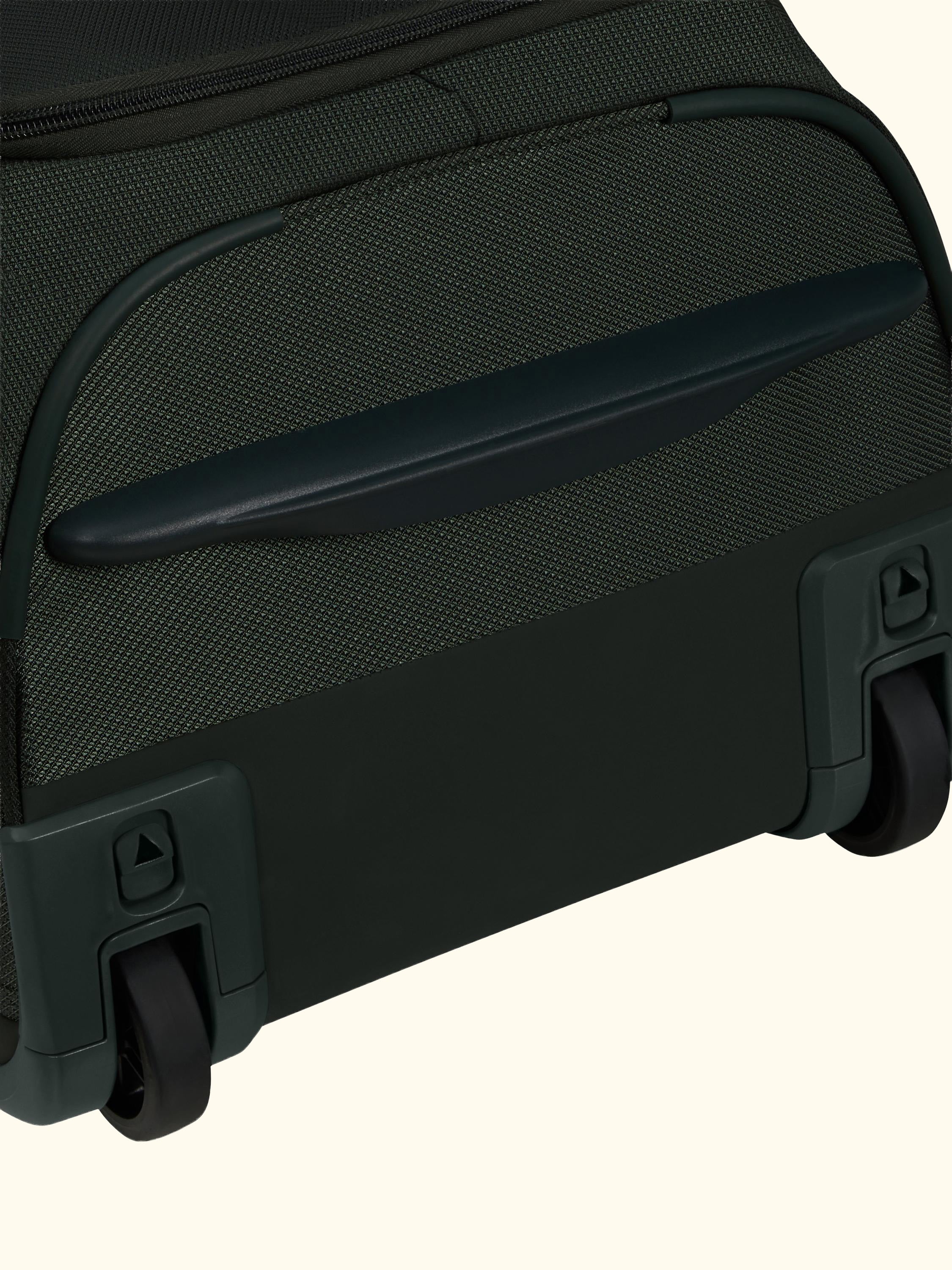 Respark Duffle Cabin Case, 38L