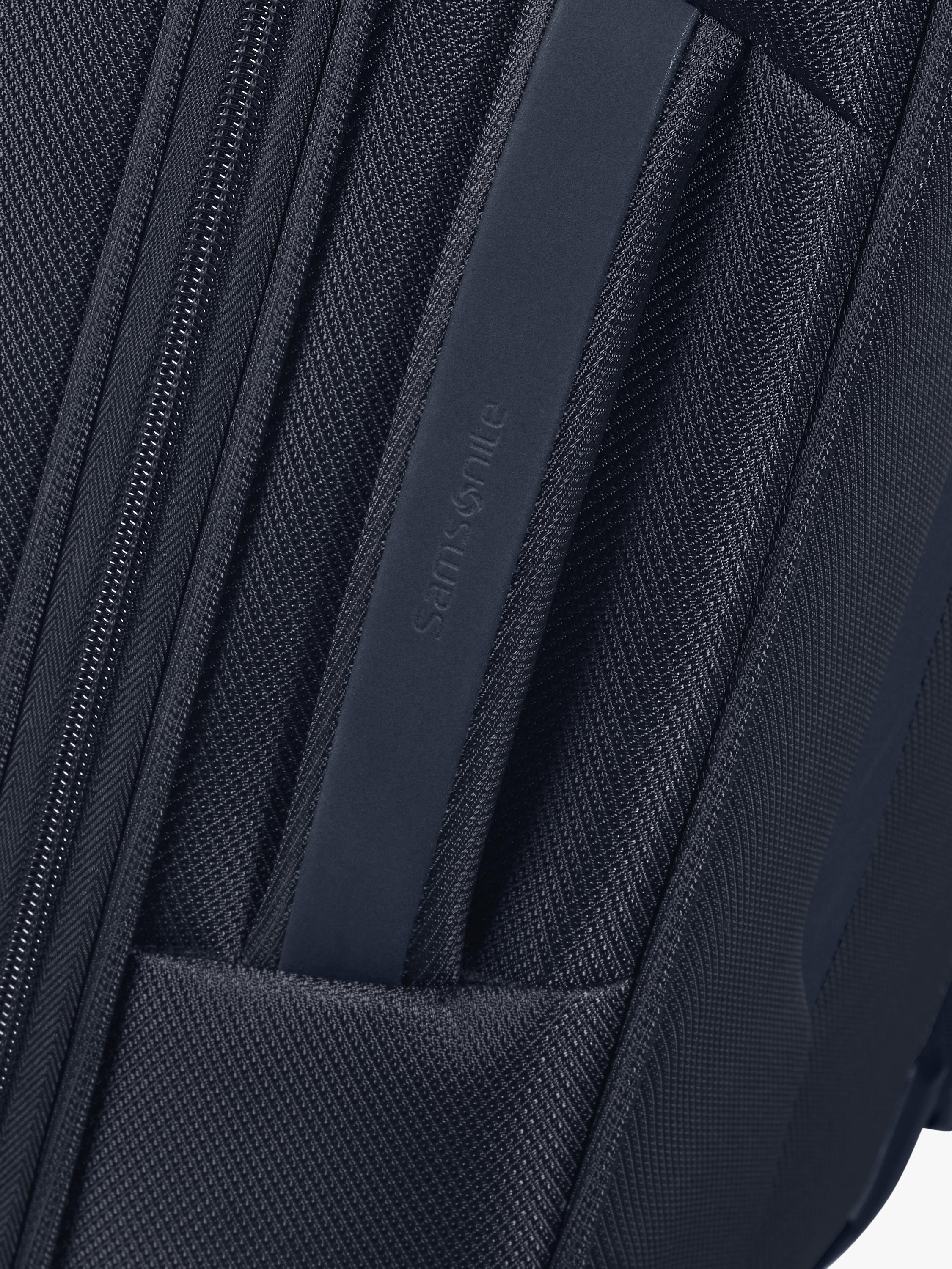 Respark 55cm Expandable Cabin Spinner Suitcase, 61L