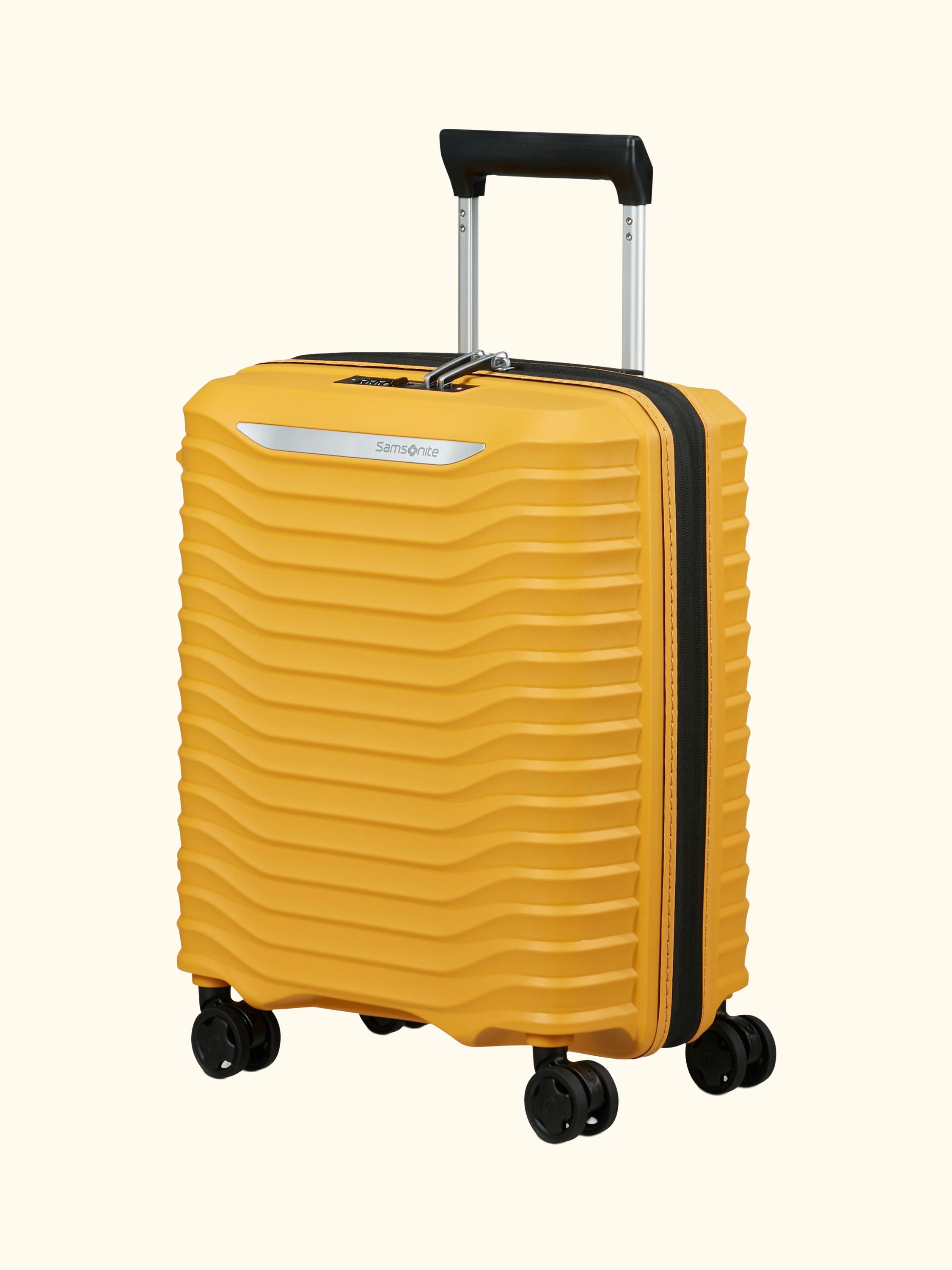 Upscape 45cm Expandable 4-Wheel Under Seater, 32L