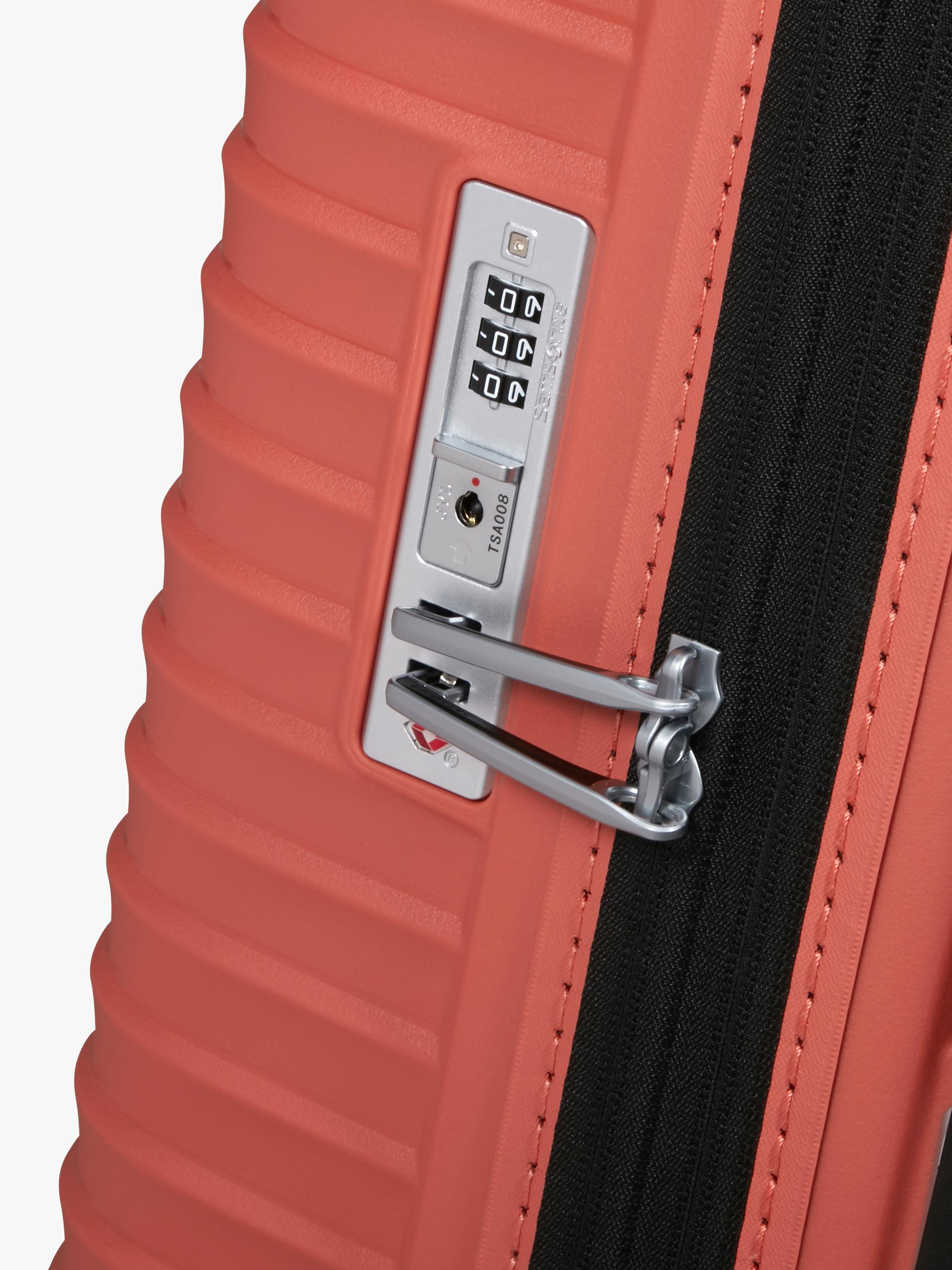 Upscape 75cm Expandable 4-Wheel Suitcase, 114L