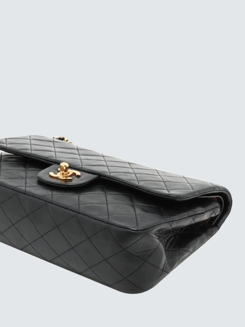 Pre-loved CHANEL Vintage 1986 Medium Lambskin Classic Double Flap Bag, Black
