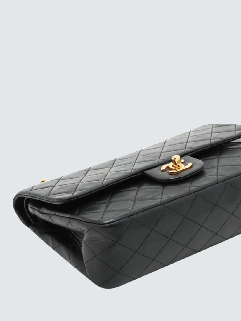 Pre-loved CHANEL Vintage 1986 Medium Lambskin Classic Double Flap Bag, Black