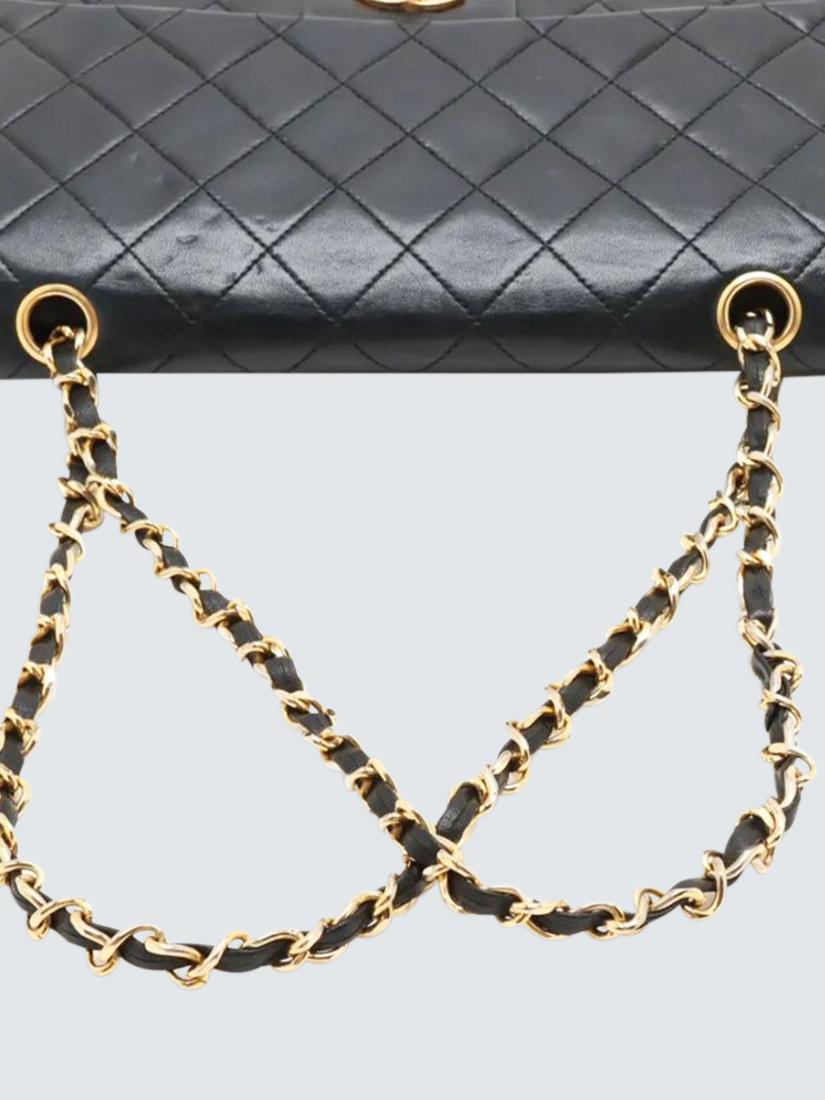 Pre-loved CHANEL Vintage 1986 Medium Lambskin Classic Double Flap Bag, Black