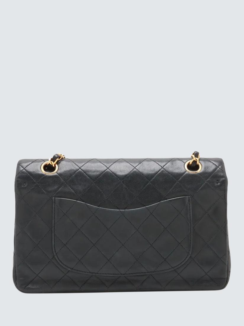 Pre-loved CHANEL Vintage 1991 Medium Lambskin Classic Double Flap Bag, Black