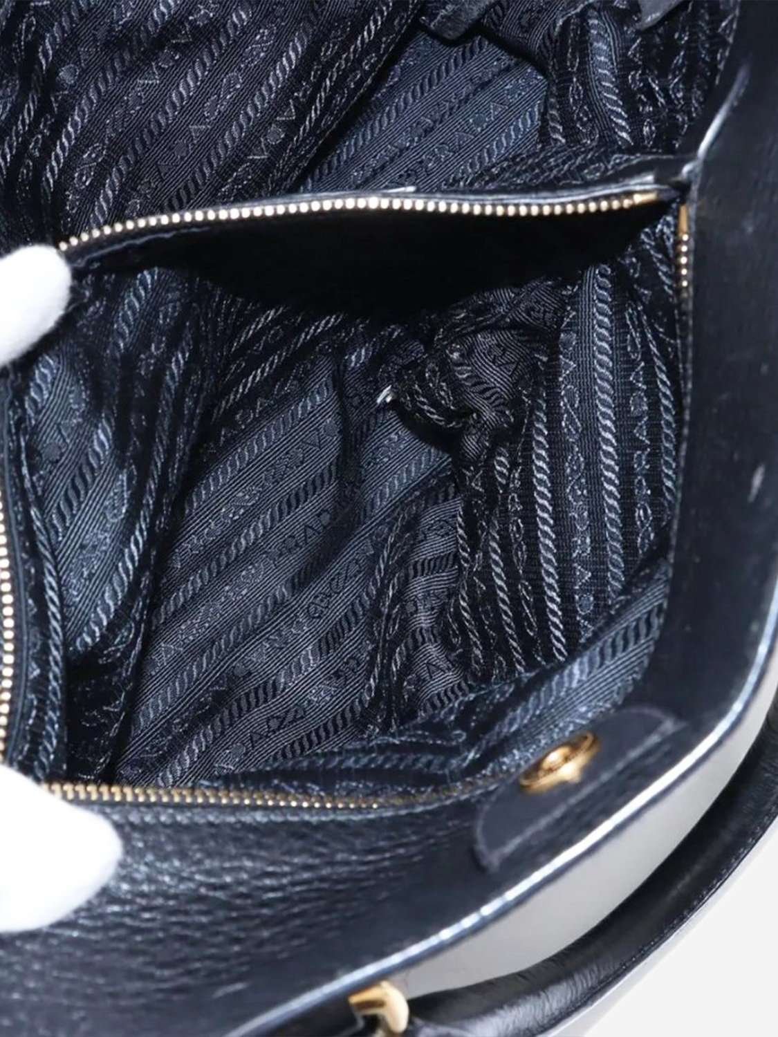 Pre-loved Prada Vitello Daino 2-Way Tote Bag, Black