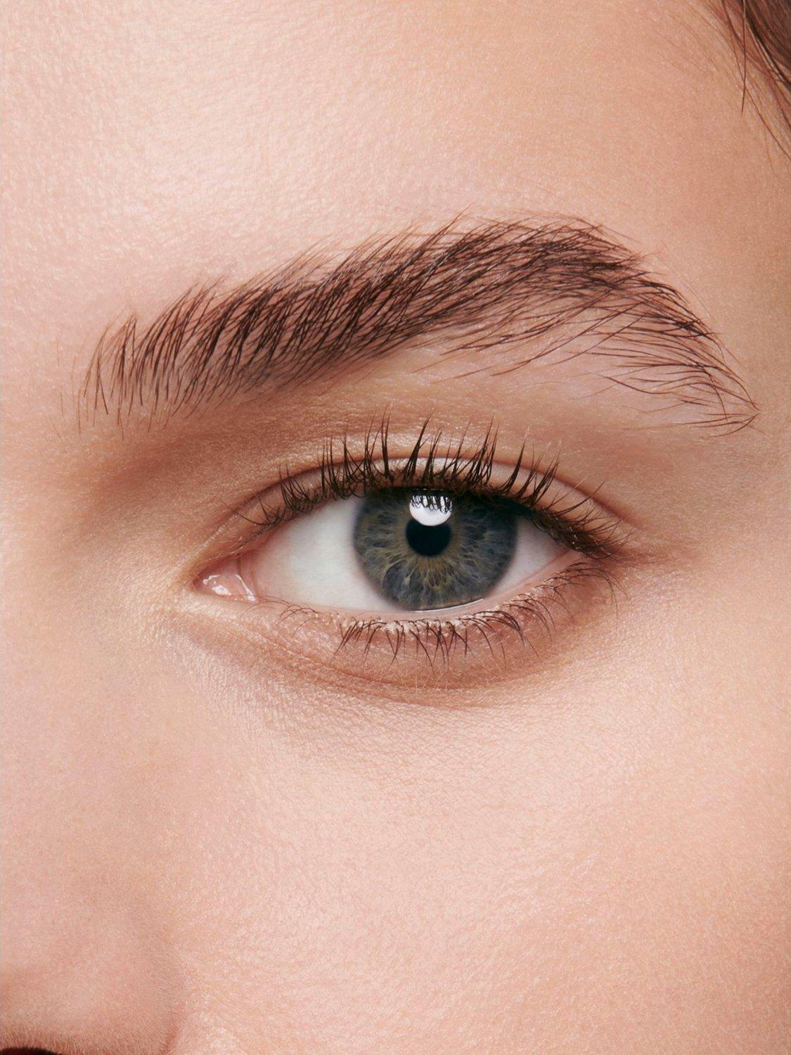 Les Beiges Serum Concealer Natural Healthy Glow