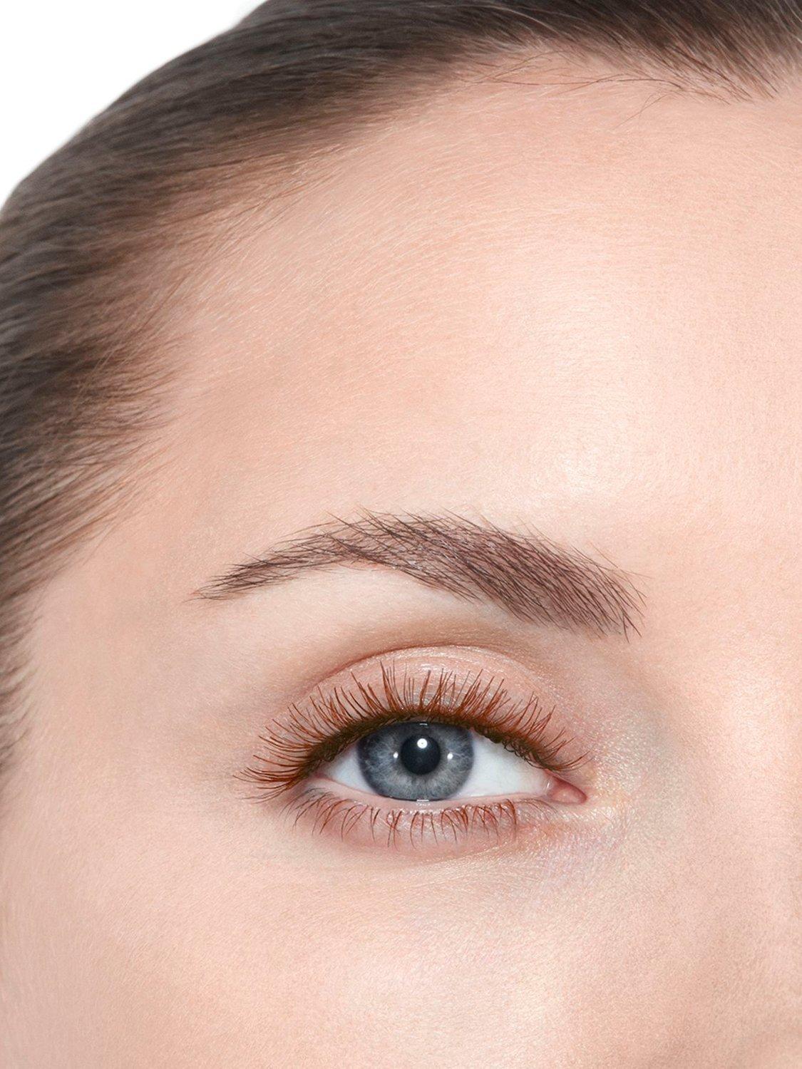 Les Beiges Mascara Volume and Definition Mascara