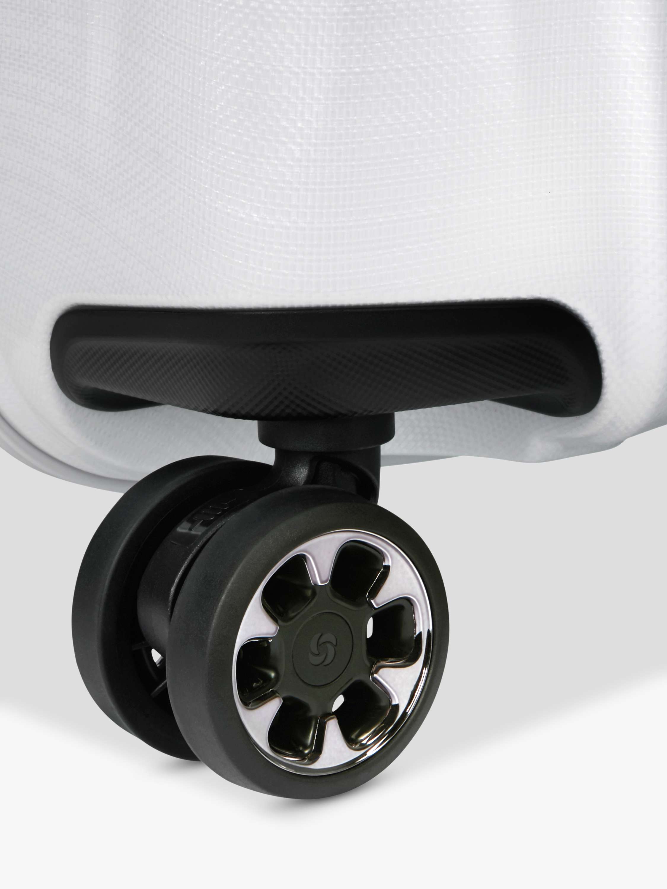 Nexis 82cm Expandable Double Wheel Spinner Suitcase, 134/147L, Black