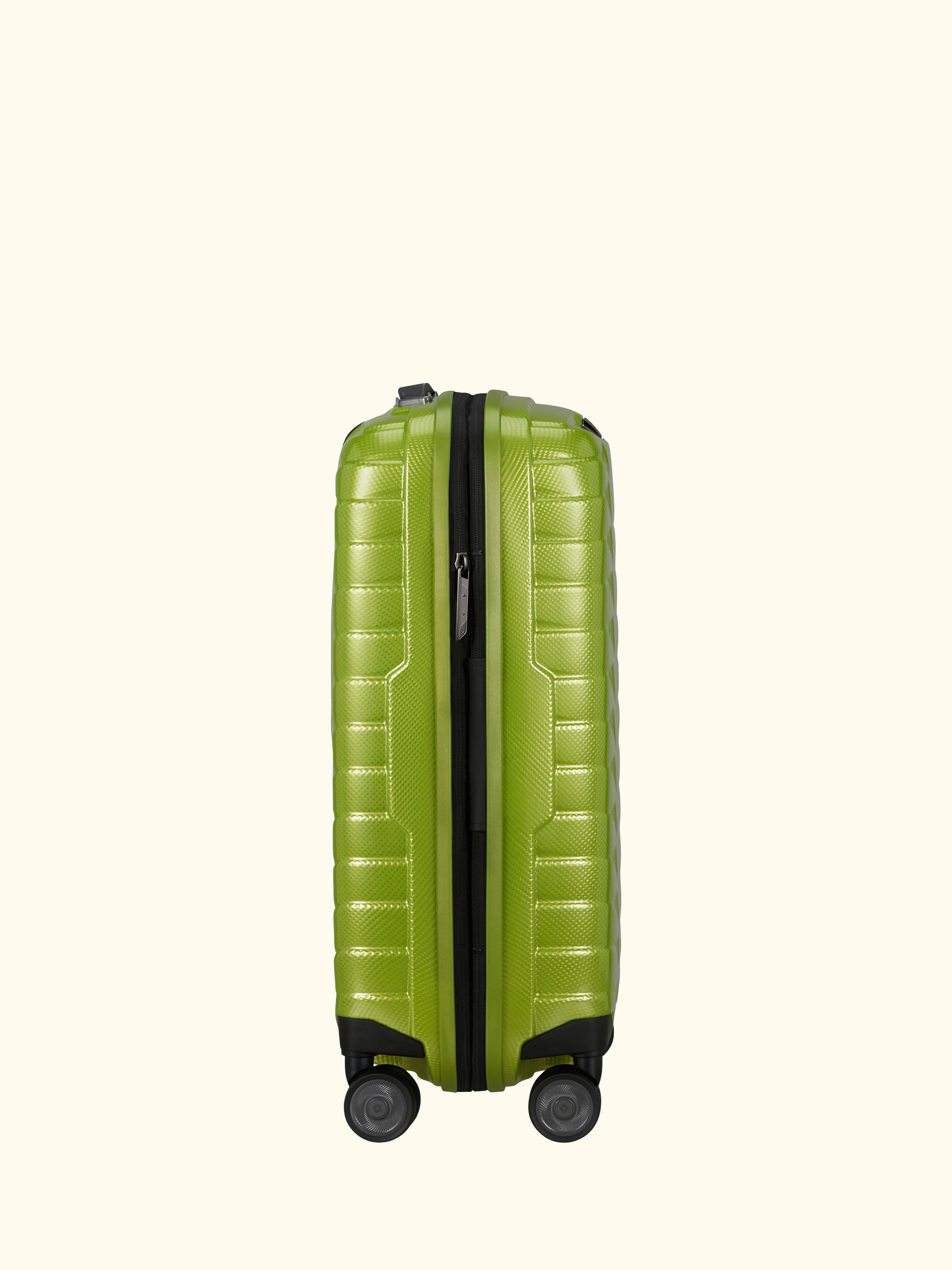 Proxis 55cm, 40cm Wide Expandable 4-Wheeled Cabin Suitcase 40/46