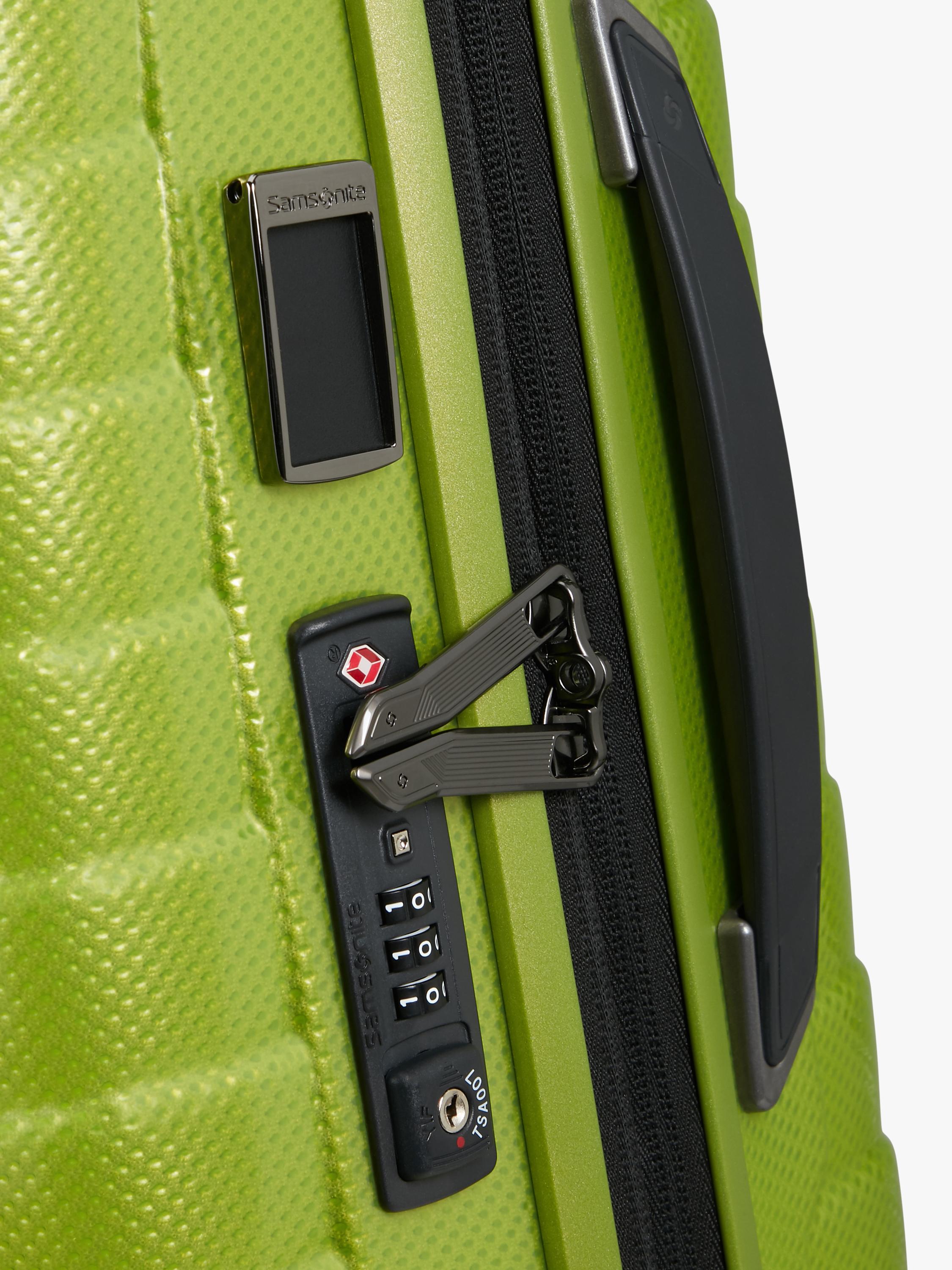 Proxis 55cm, 40cm Wide Expandable 4-Wheeled Cabin Suitcase 40/46