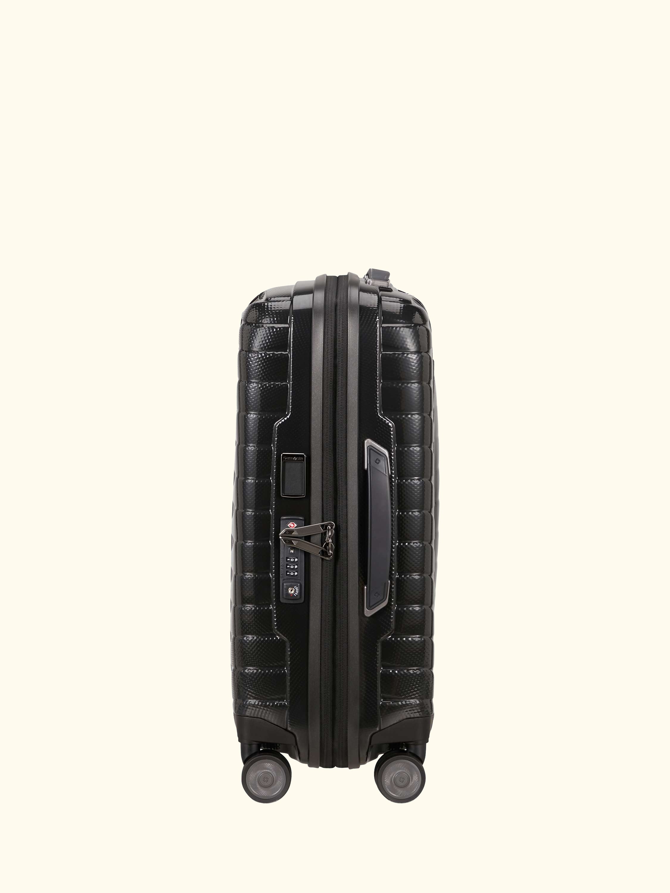Proxis 55cm, 40cm Wide Expandable 4-Wheeled Cabin Suitcase 40/46