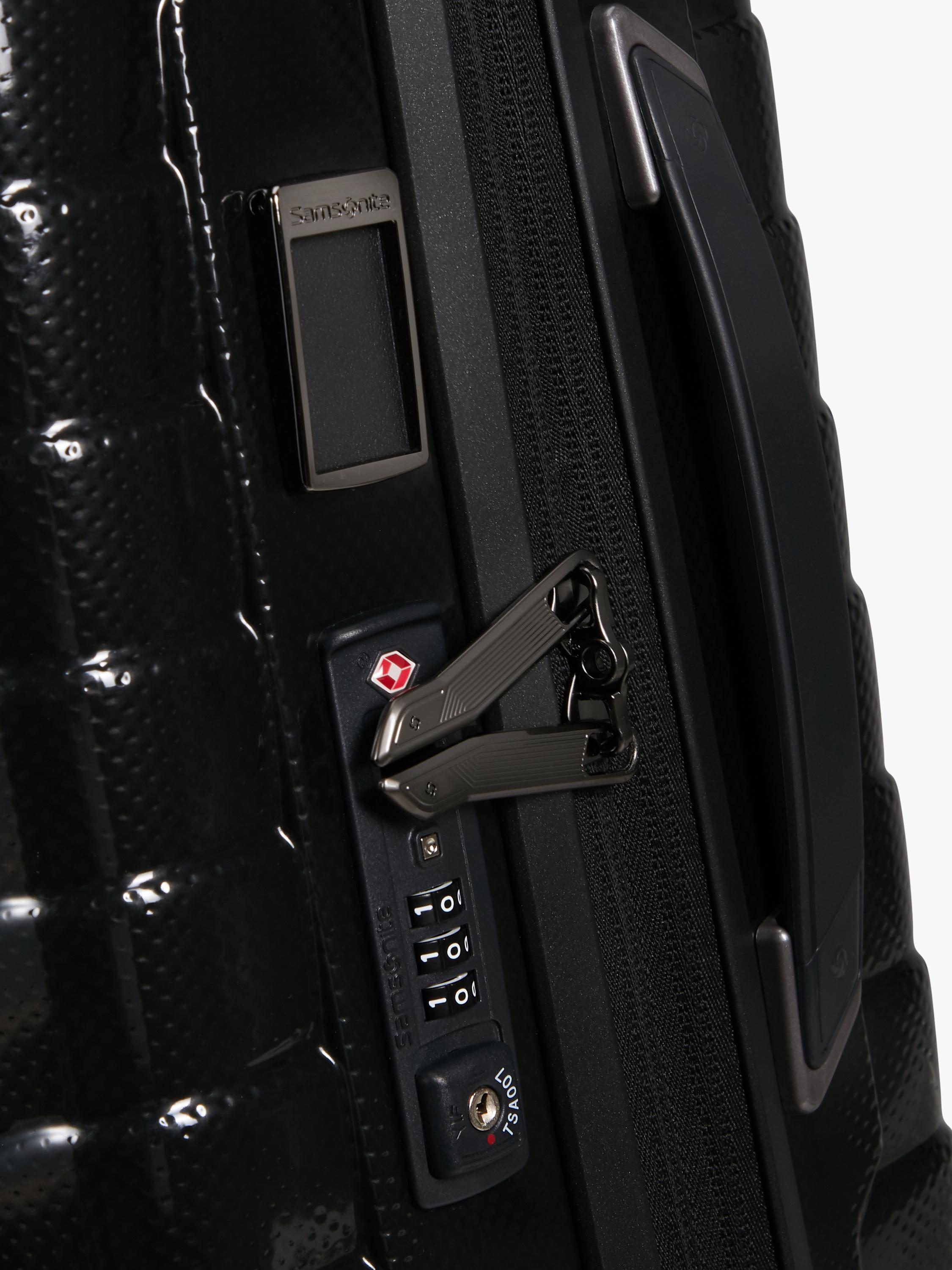 Proxis 55cm, 40cm Wide Expandable 4-Wheeled Cabin Suitcase 40/46