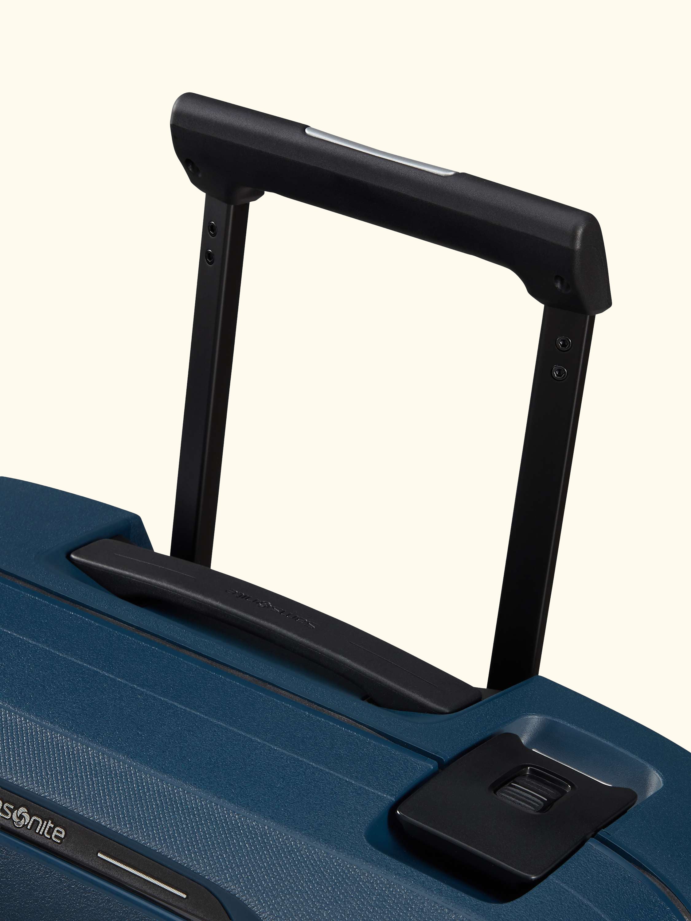 Essens 55cm Zipped Expandable 8-Wheel Cabin Suitcase, 23/26L