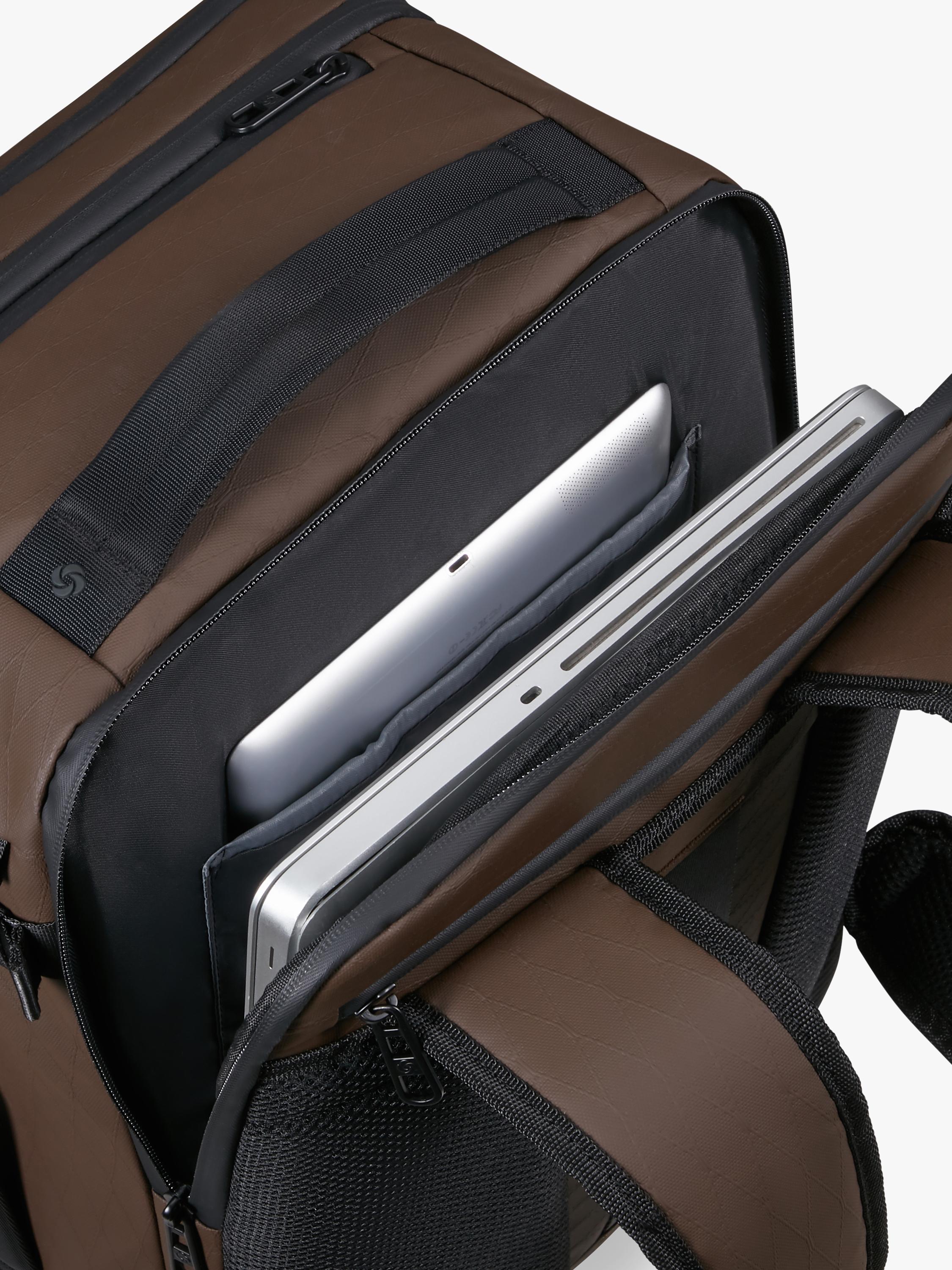 Cabin Pack Small Travel Backpack, 29L
