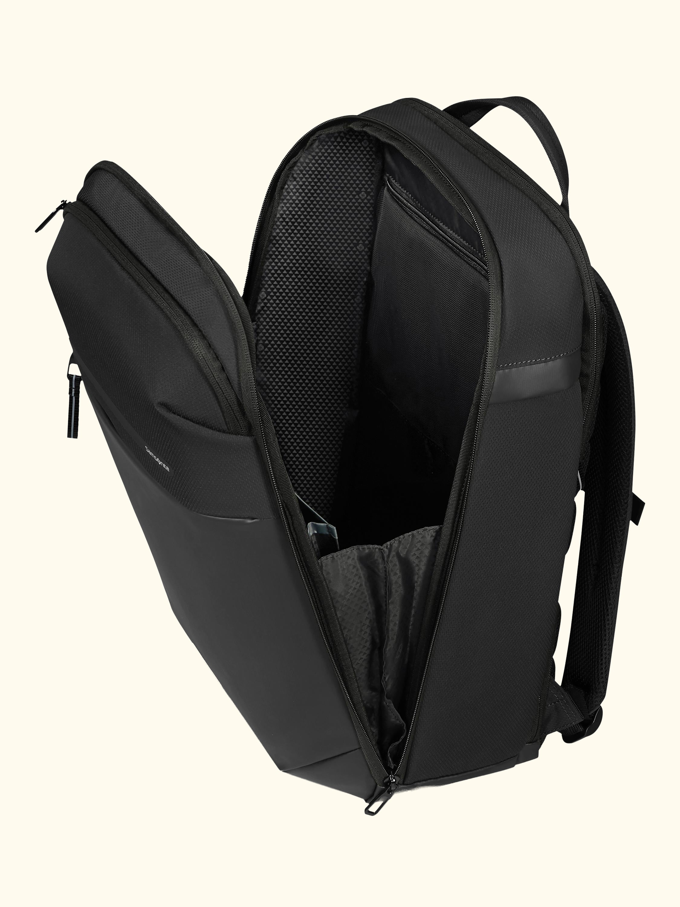 Moderny 17.3" Laptop Backpack, 29L