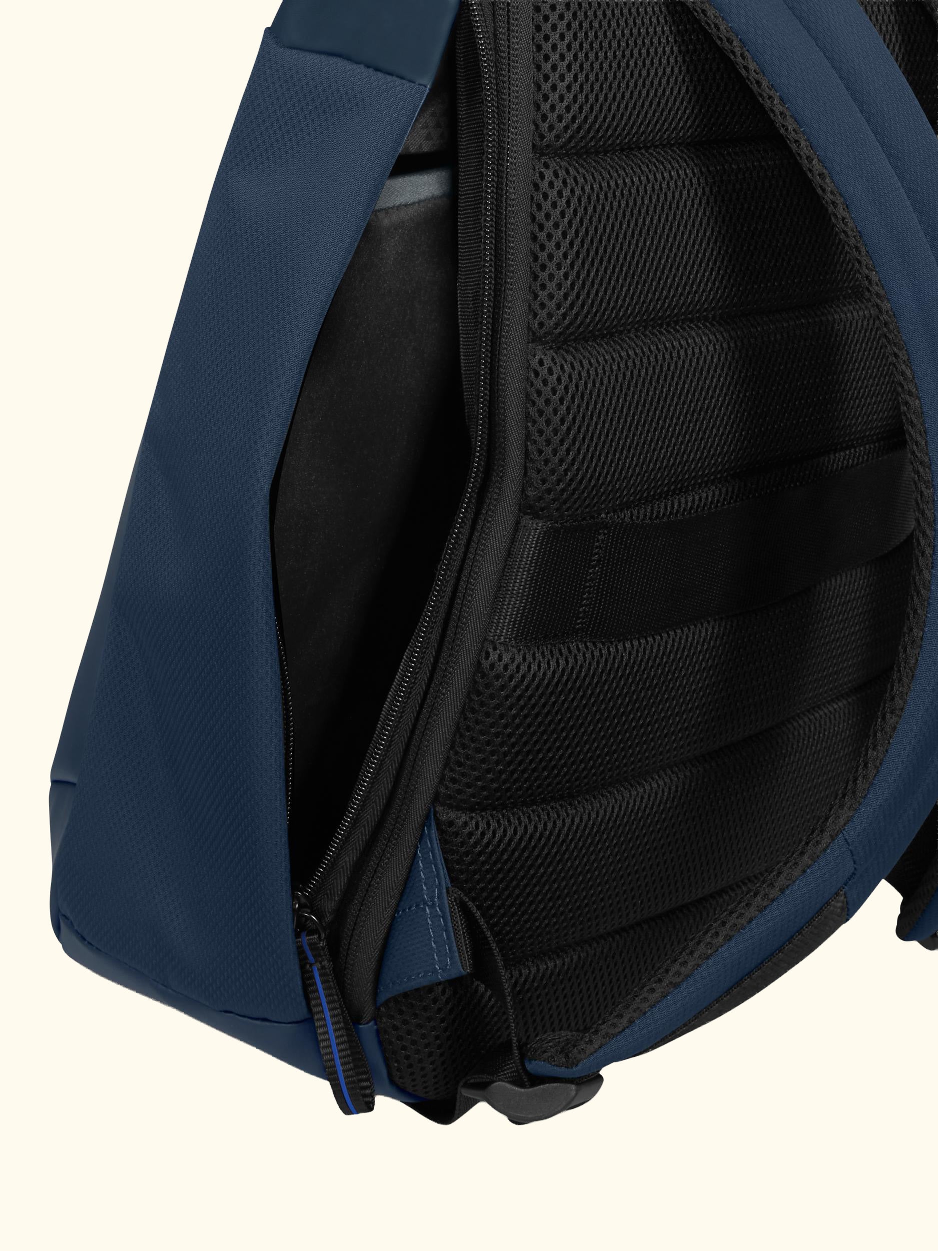 Moderny Roll Top Backpack, 18.5L, Blue