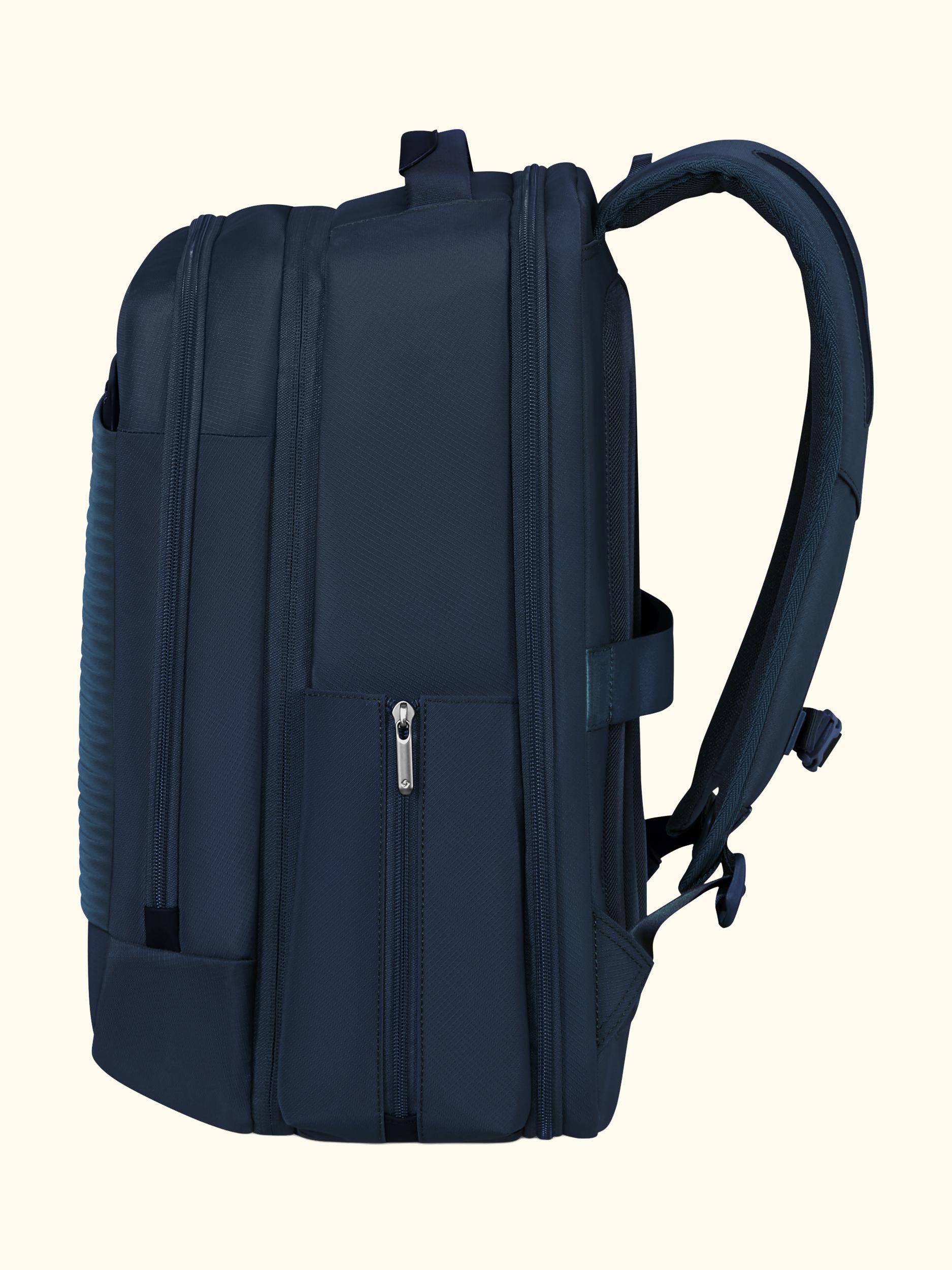 Paralux Collection 2-In-1 Backpack, 26L