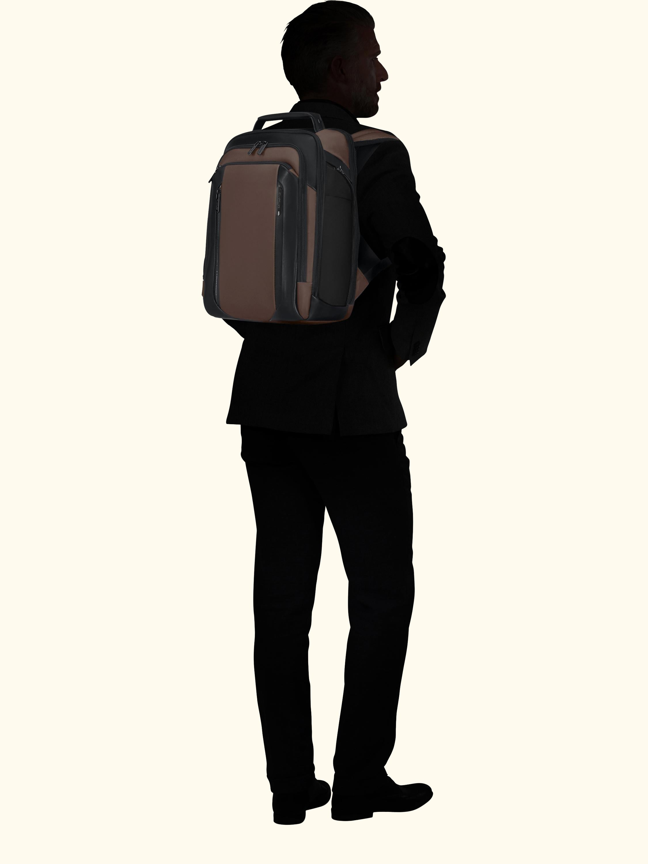 Spectrolite 4.0 14.1" Backpack, 17L, Brown