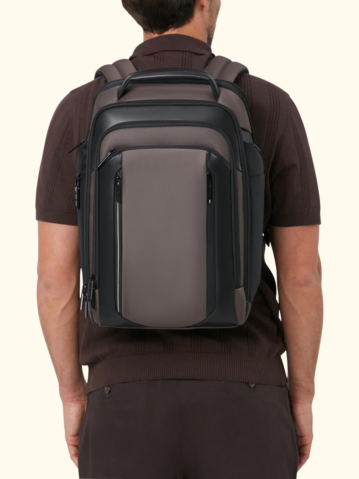 Spectrolite 4.0 15.6" Backpack, 20/25L, Brown