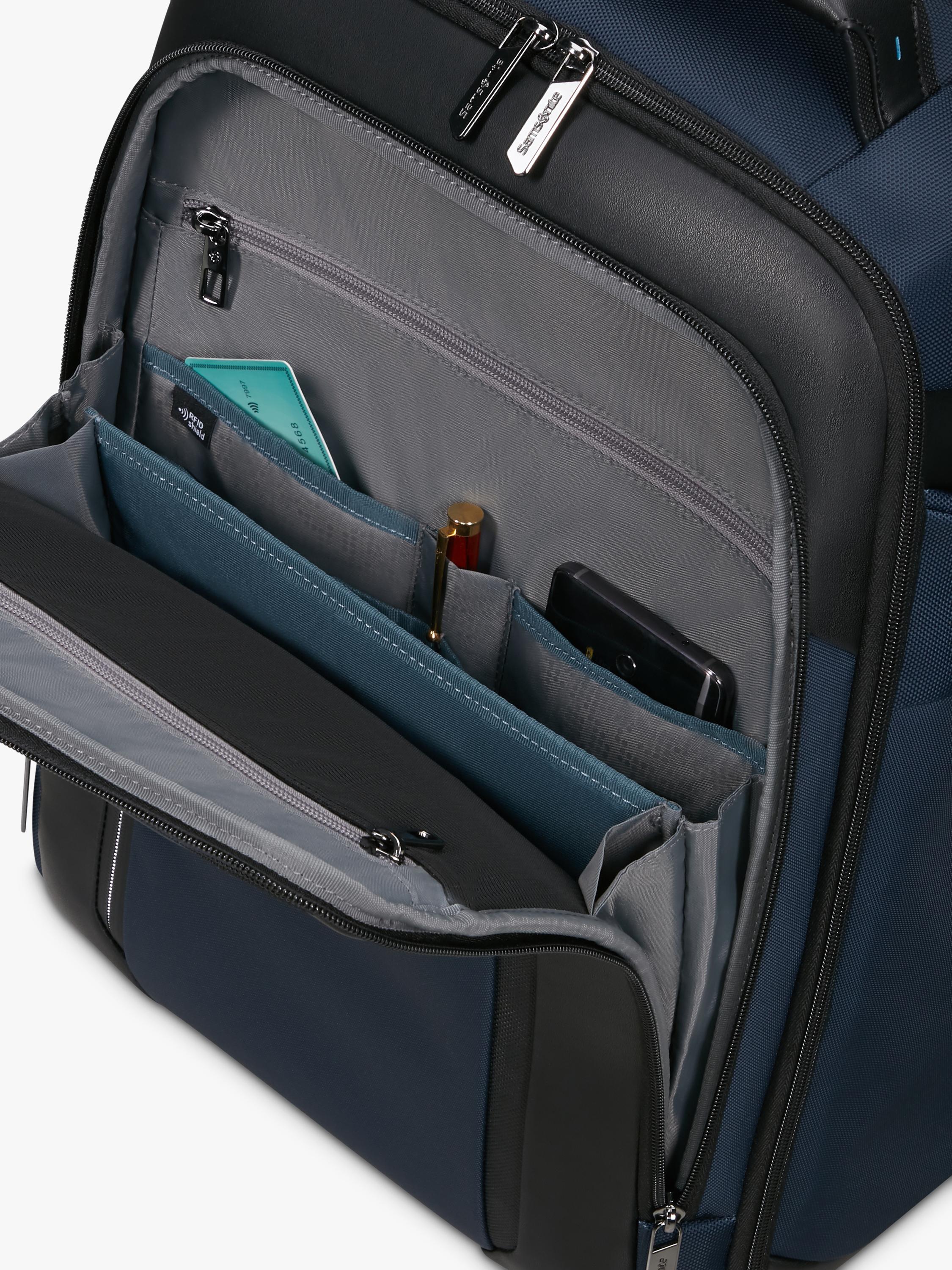 Spectrolite 4.0 17.3" Backpack, 29/35L, Blue