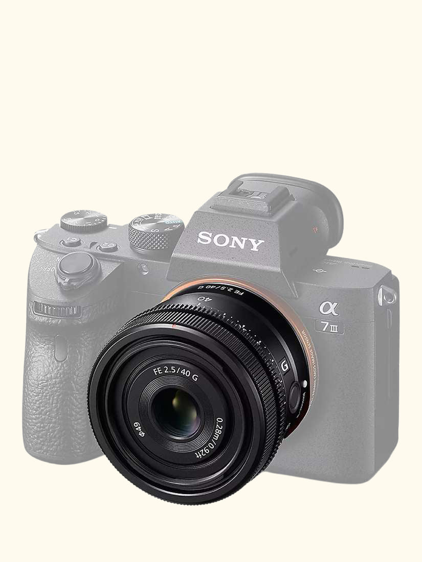 SEL40F25GB FE 40mm f/2.5 Wide Angle Lens, Black