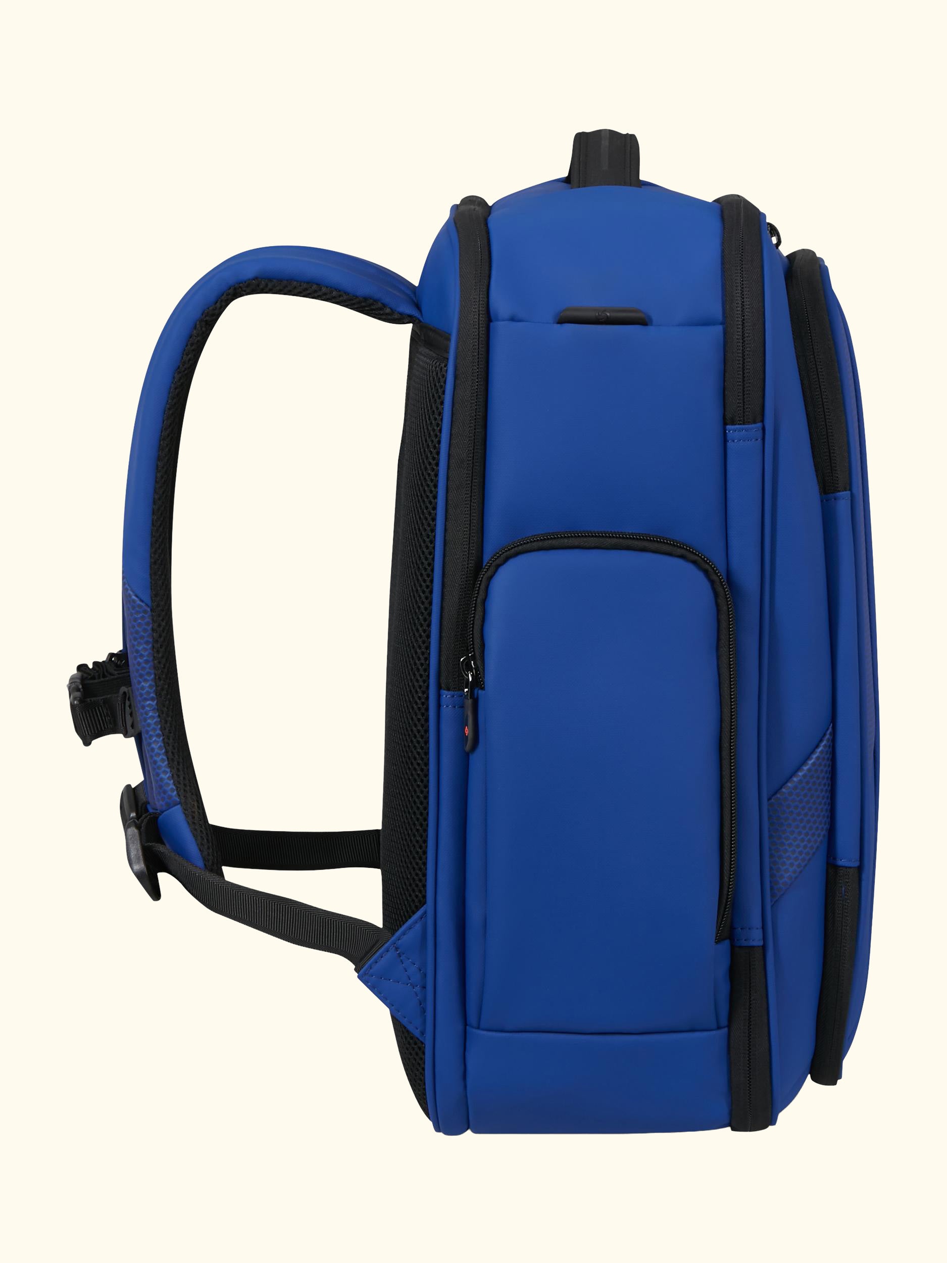 Glazed Medium 17.3" Travel Backpack, 33L