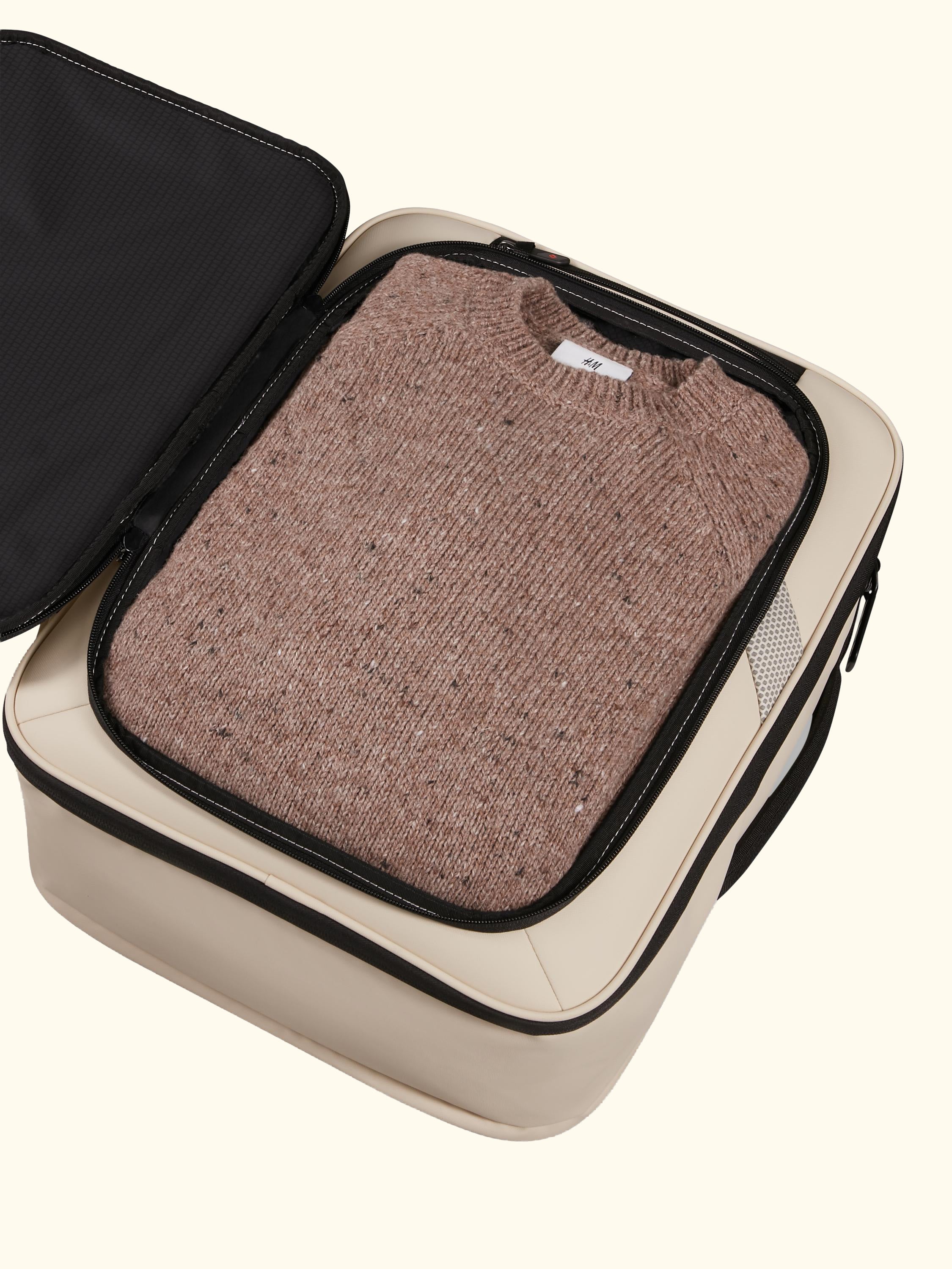 Glazed Medium 17.3" Travel Backpack, 33L
