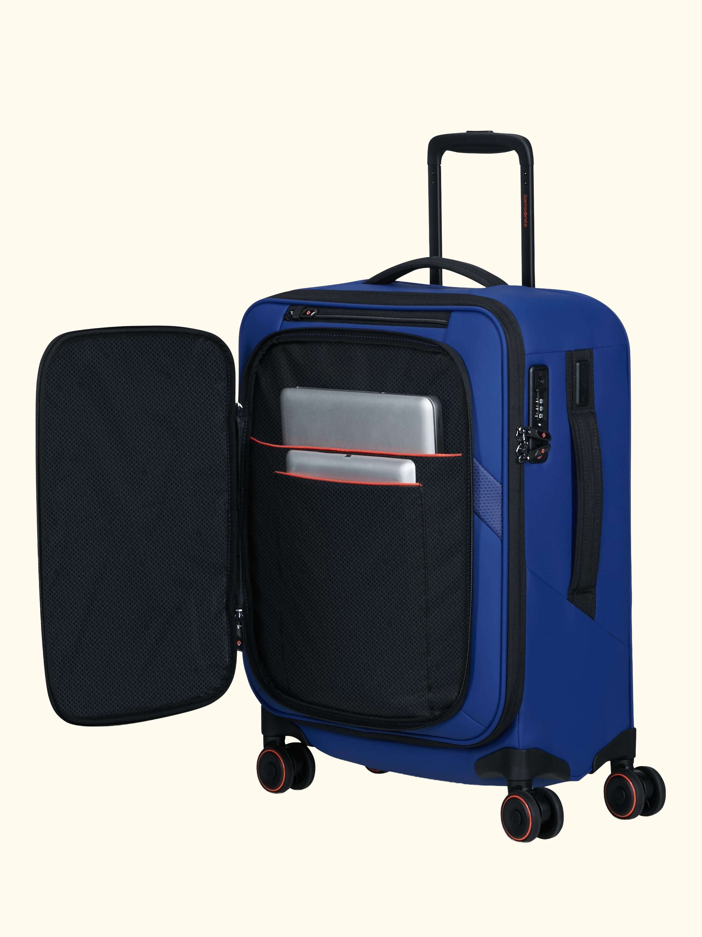 Glazed 55cm Expandable 8-Wheel Suitcase, 44/49L
