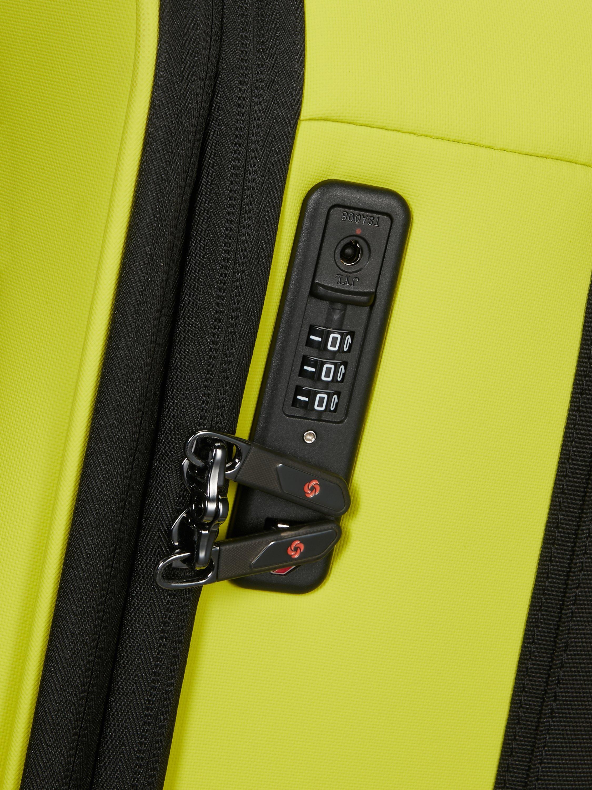 Glazed 55cm Expandable 8-Wheel Suitcase, 44/49L
