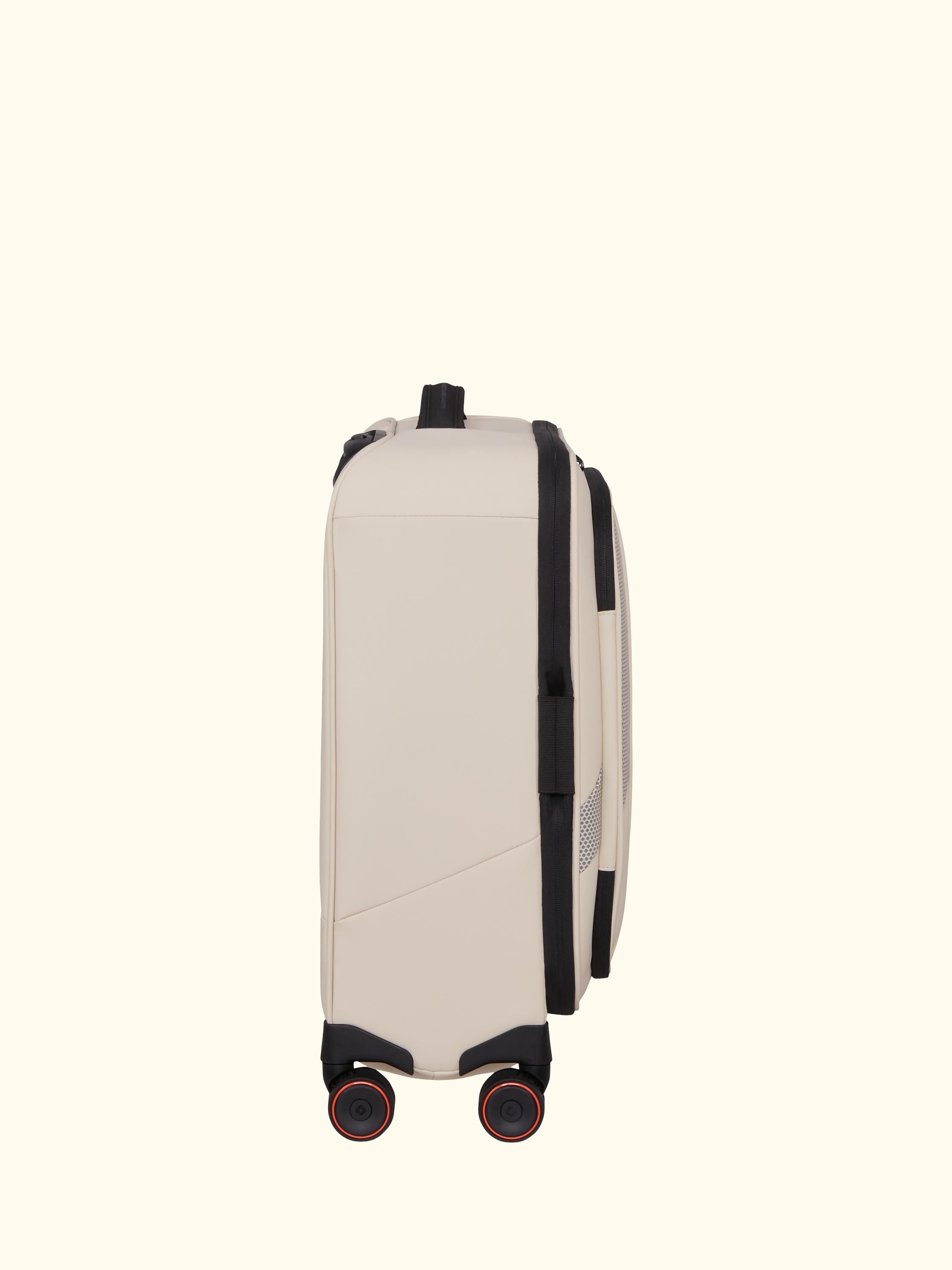 Glazed 55cm Expandable 8-Wheel Suitcase, 44/49L