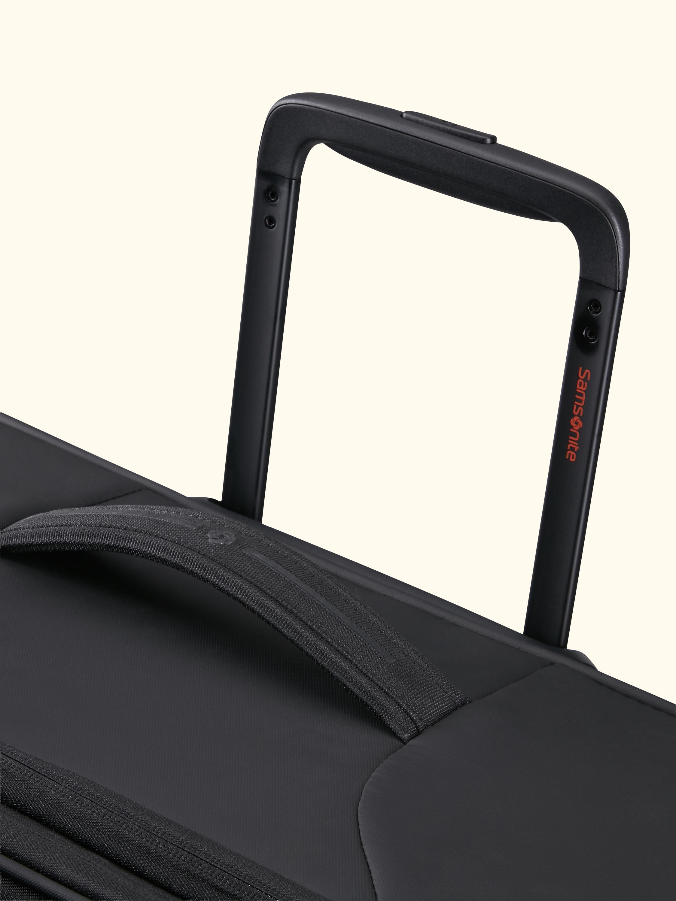 Glazed 84cm Expandable 8-Wheel Suitcase, 160/178L