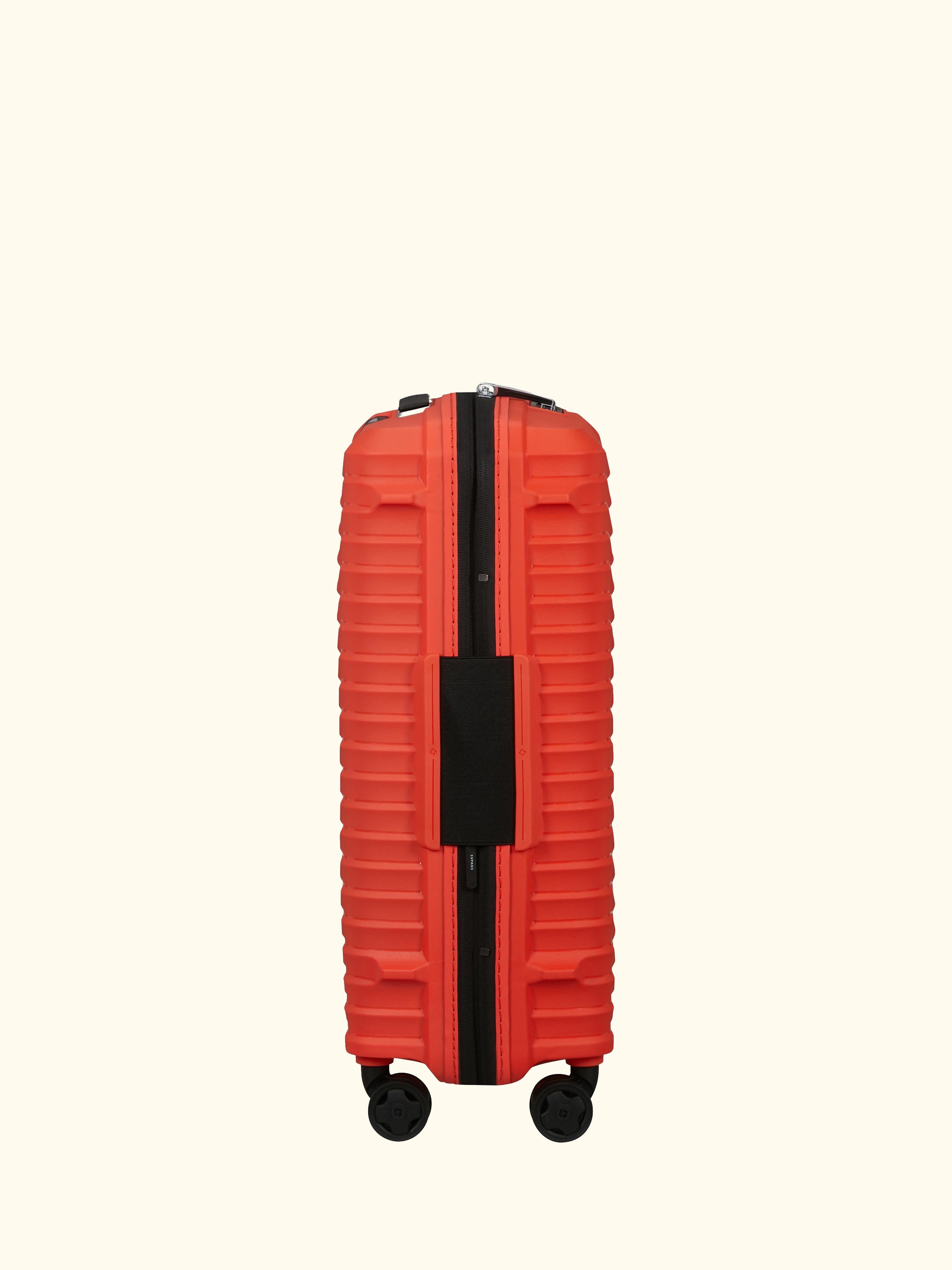 Upscape 55cm, 40cm Wide Expandable 4-Wheel Cabin Case, 45L