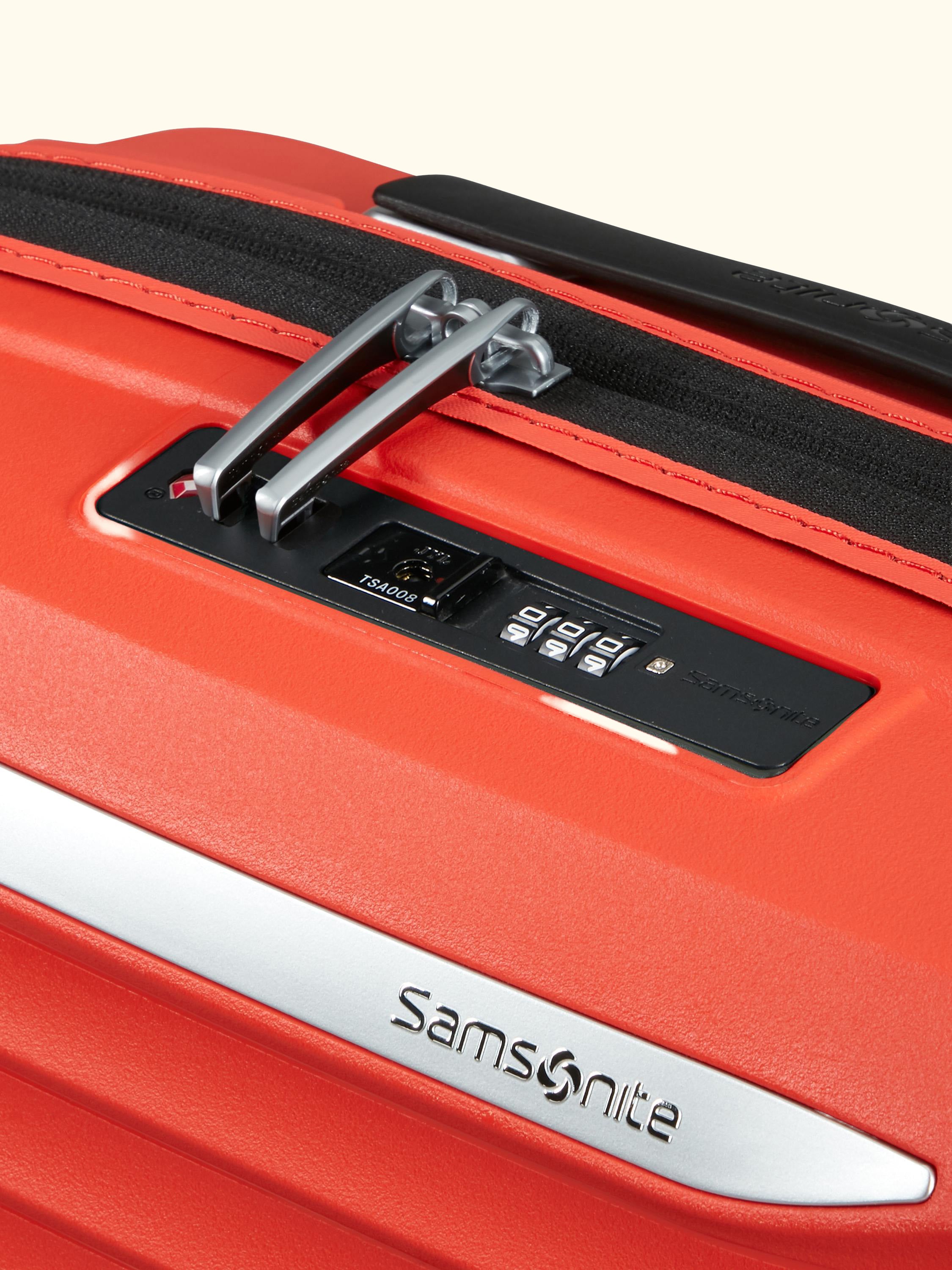 Upscape 55cm, 40cm Wide Expandable 4-Wheel Cabin Case, 45L