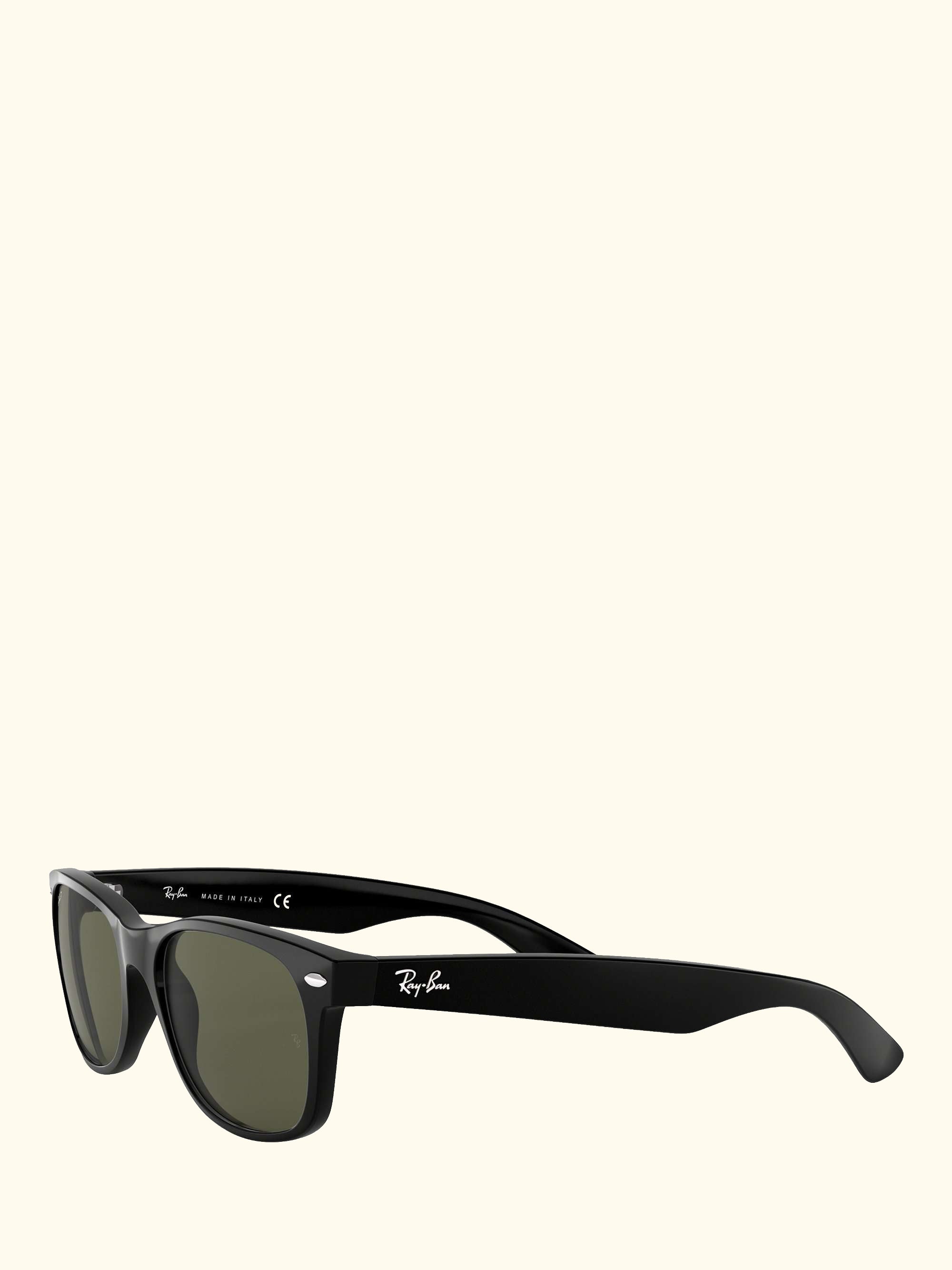RB2132 Wayfarer Polarised Sunglasses, Black