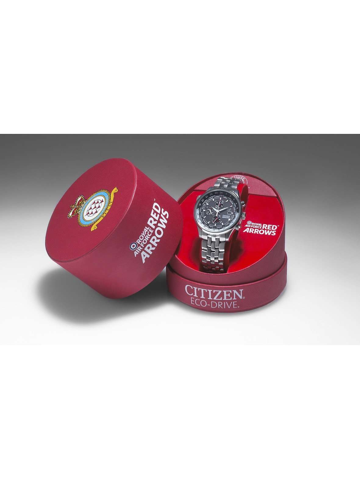 CA0080-54E Men's Red Arrows Chronograph Mesh Bracelet Strap Watch, Silver/Black