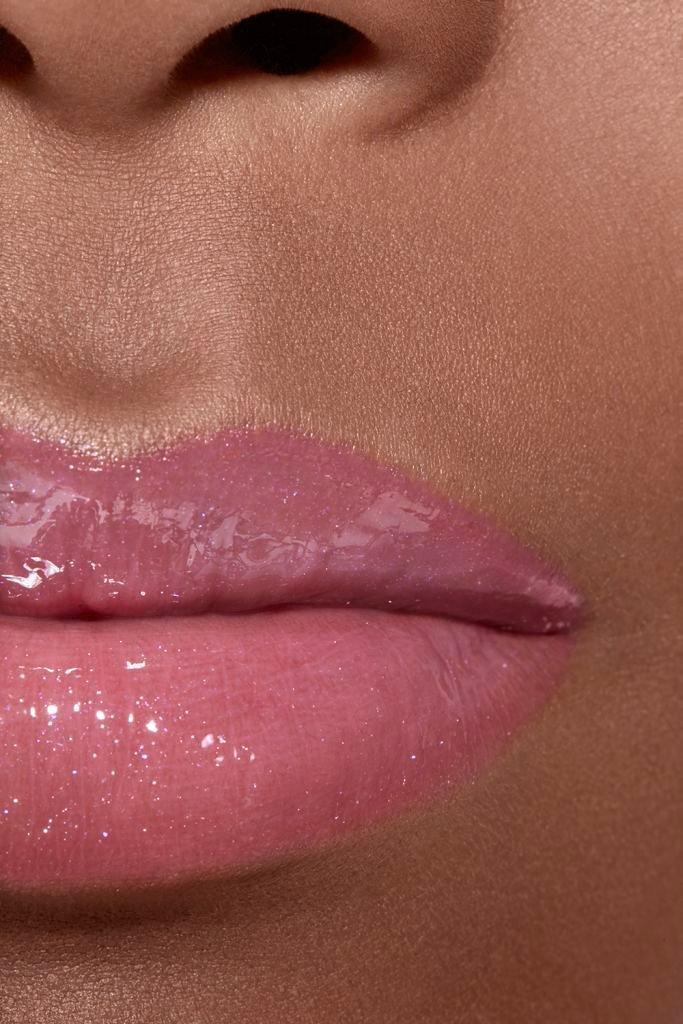 Rouge Coco Gloss Moisturising Glossimer