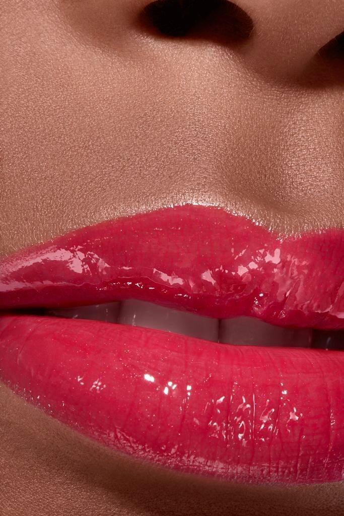 Rouge Coco Gloss Moisturising Glossimer