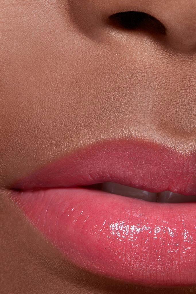 Les Beiges Healthy Glow Lip Balm