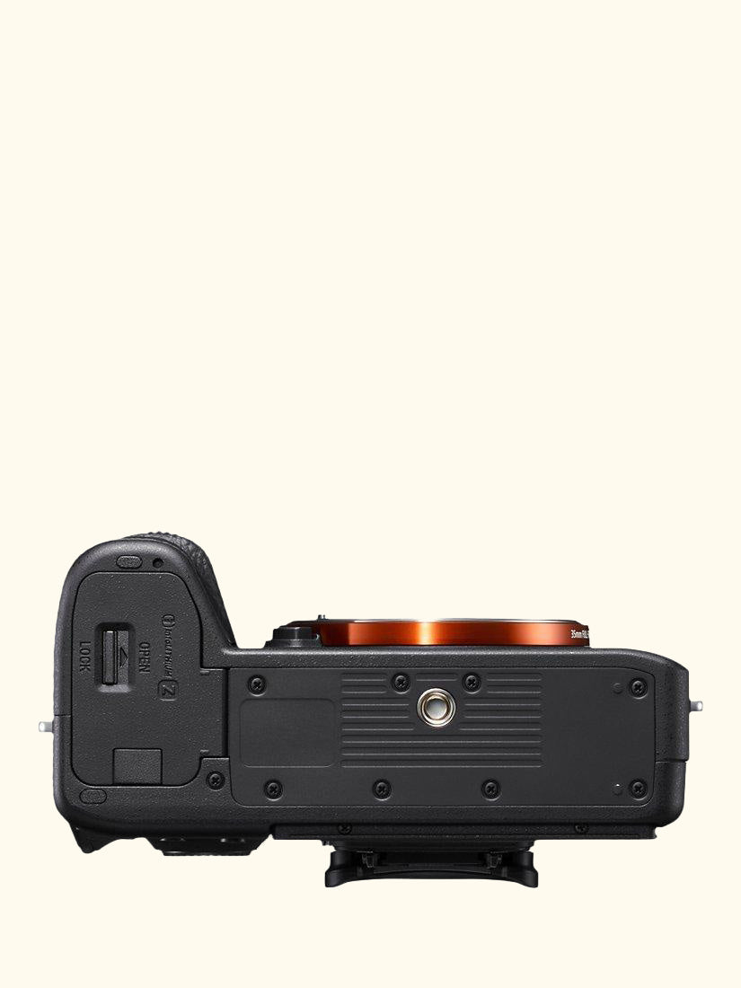 a7 III (Alpha ILCE-7M3) Compact System Camera, 4K Ultra HD, 24.2MP, Wi-Fi, Bluetooth, NFC, OLED EVF, 5-Axis Image Stabiliser & Tiltable 3" LCD Screen, Body Only, Black