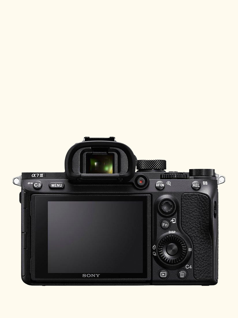 a7 III (Alpha ILCE-7M3) Compact System Camera, 4K Ultra HD, 24.2MP, Wi-Fi, Bluetooth, NFC, OLED EVF, 5-Axis Image Stabiliser & Tiltable 3" LCD Screen, Body Only, Black