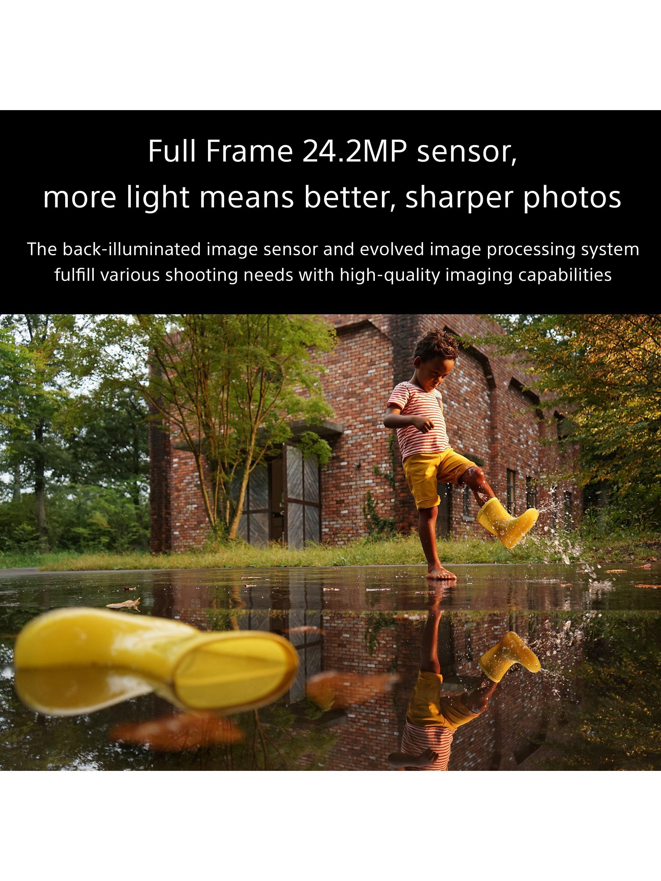a7 III (Alpha ILCE-7M3) Compact System Camera with 28-70mm Zoom Lens, 4K Ultra HD, 24.2MP, Wi-Fi, Bluetooth, NFC, OLED EVF, 5-Axis Image Stabiliser & Tiltable 3" LCD Touch Screen, Black