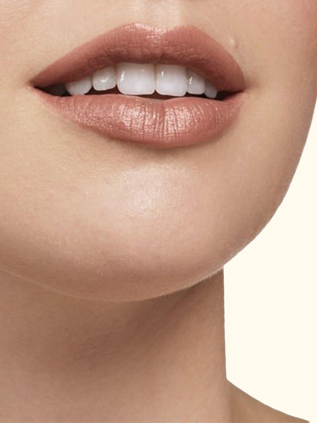 Dramatically Different Lipstick 37 Shy